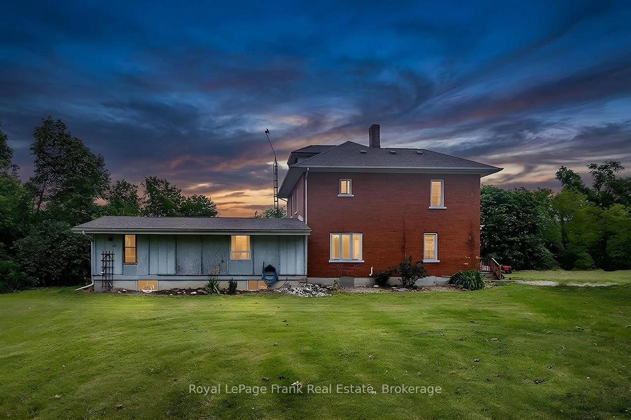 Photo 2 of 3 Summit Drive, Scugog, Rural Scugog — HOMEH