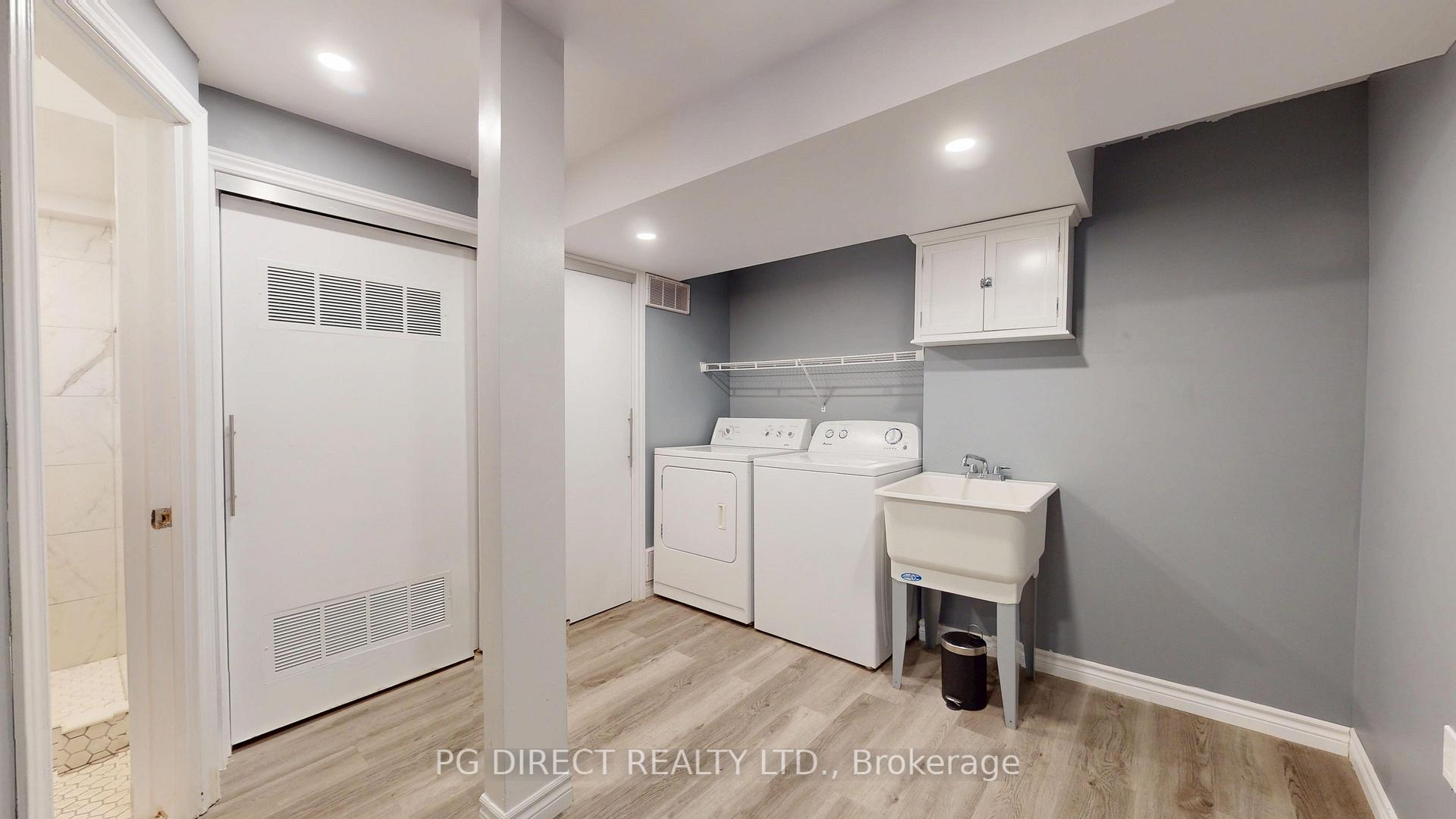 Photo 12 of 222H Harvard Place, Waterloo, Lincoln Village — HOMEH