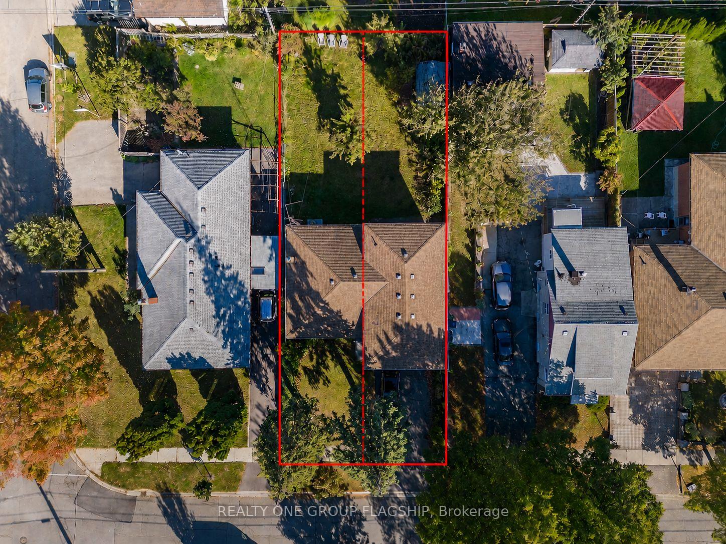 Photo 3 of 360 Melrose Street, Etobicoke, Mimico — HOMEH