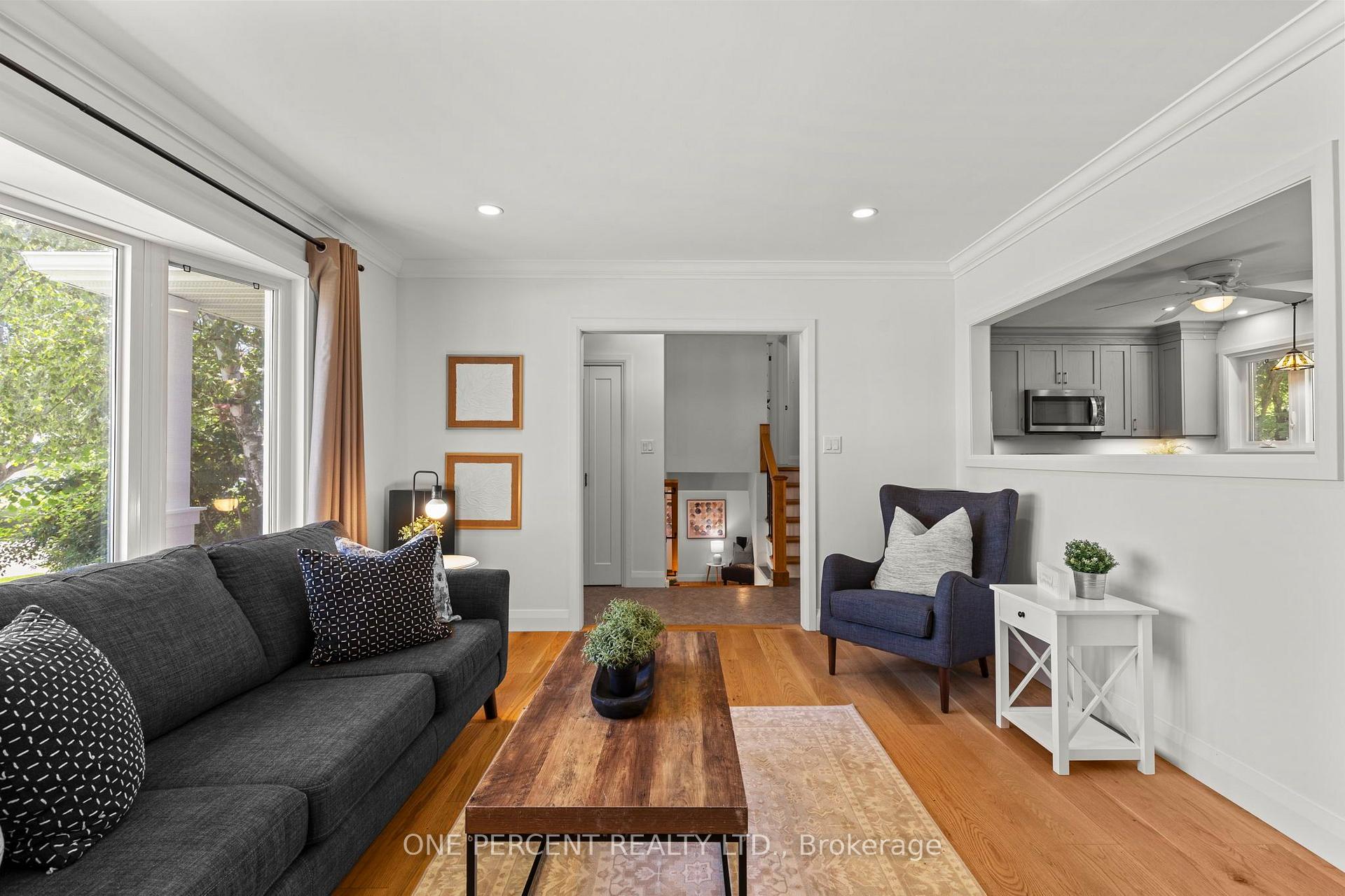 Photo 10 of 395 Harmon Road, Orillia — HOMEH
