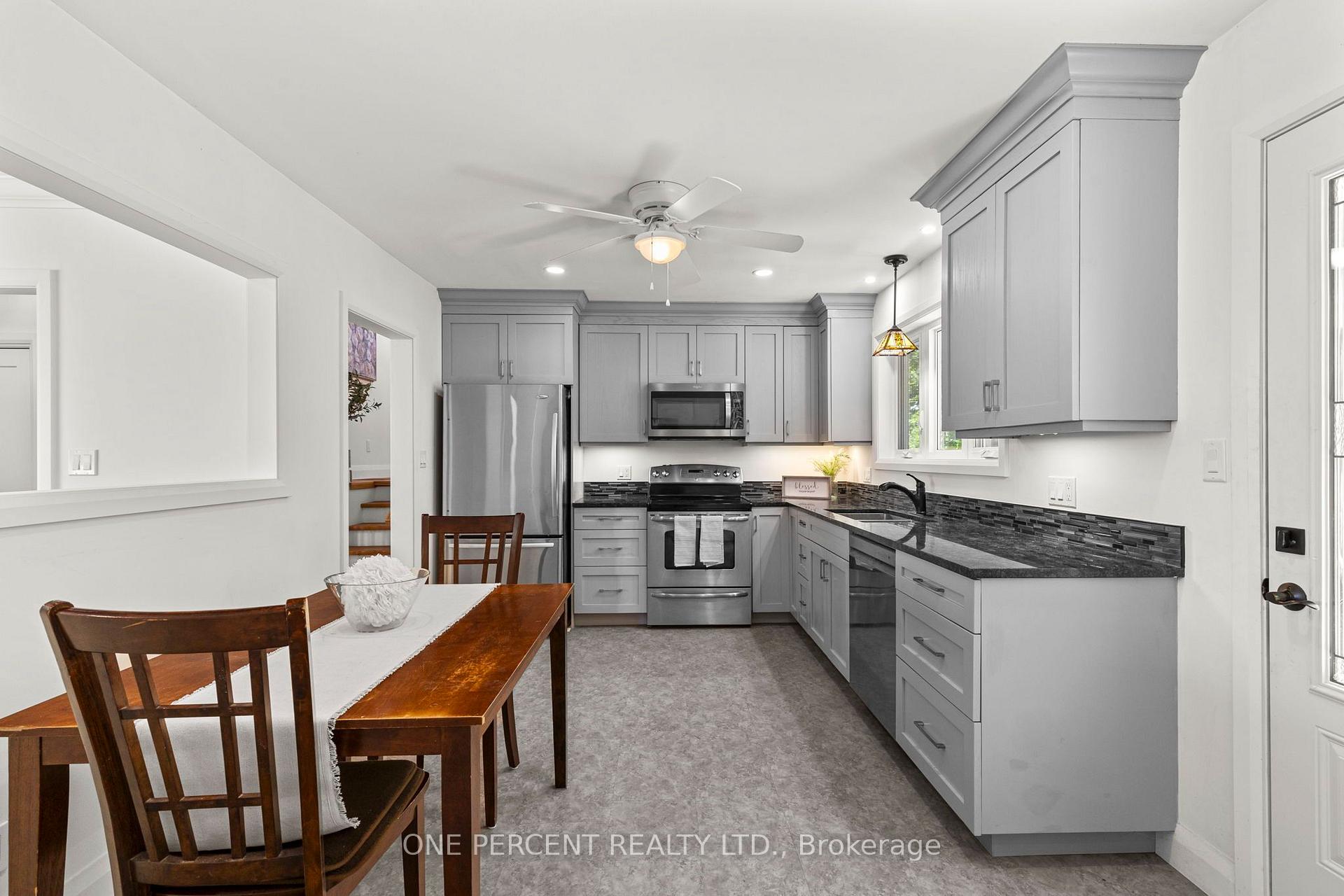 Photo 14 of 395 Harmon Road, Orillia — HOMEH