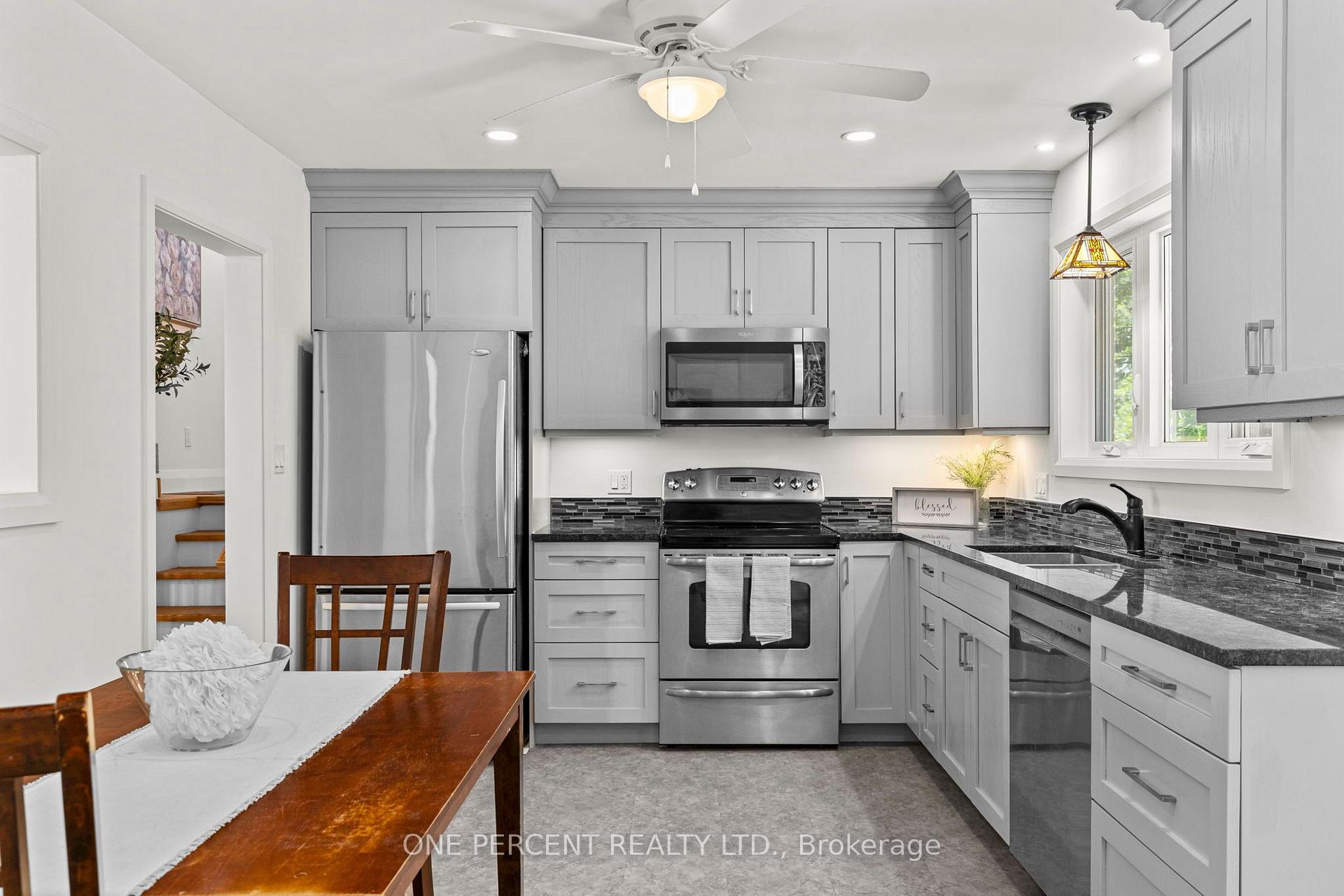 Photo 15 of 395 Harmon Road, Orillia — HOMEH