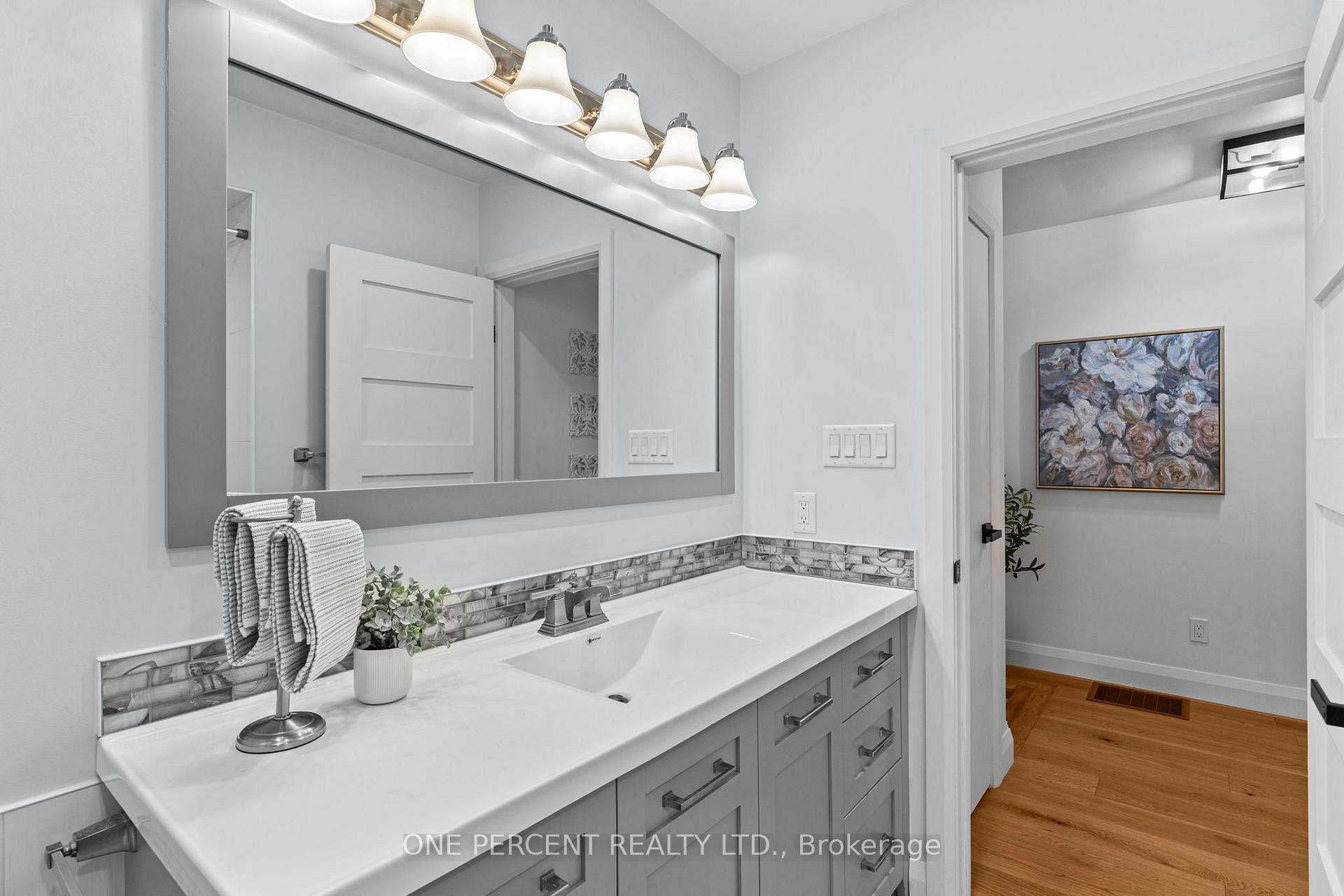Photo 21 of 395 Harmon Road, Orillia — HOMEH