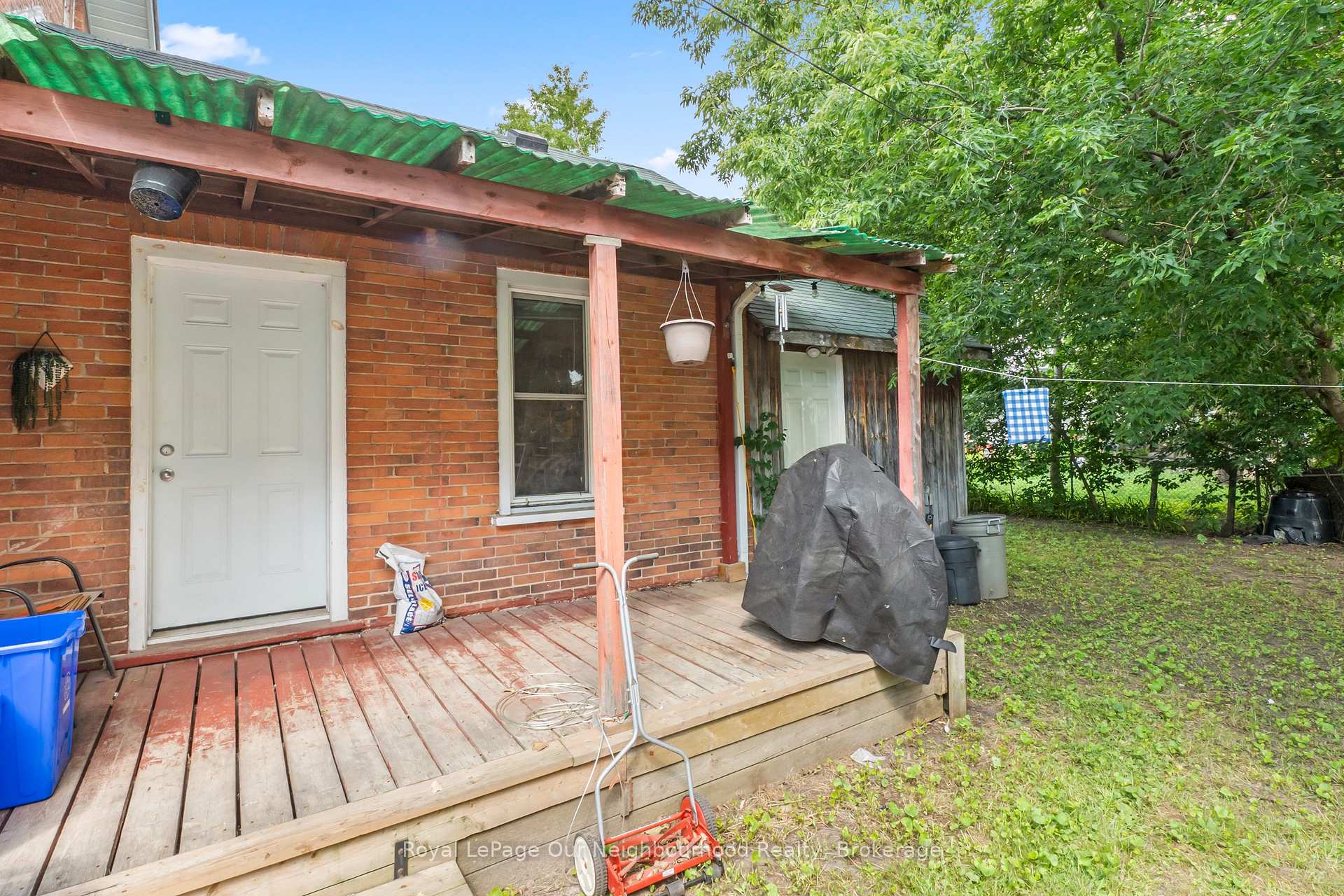 Photo 22 of 260 Westcott Street, Peterborough, Town Ward 3 — HOMEH