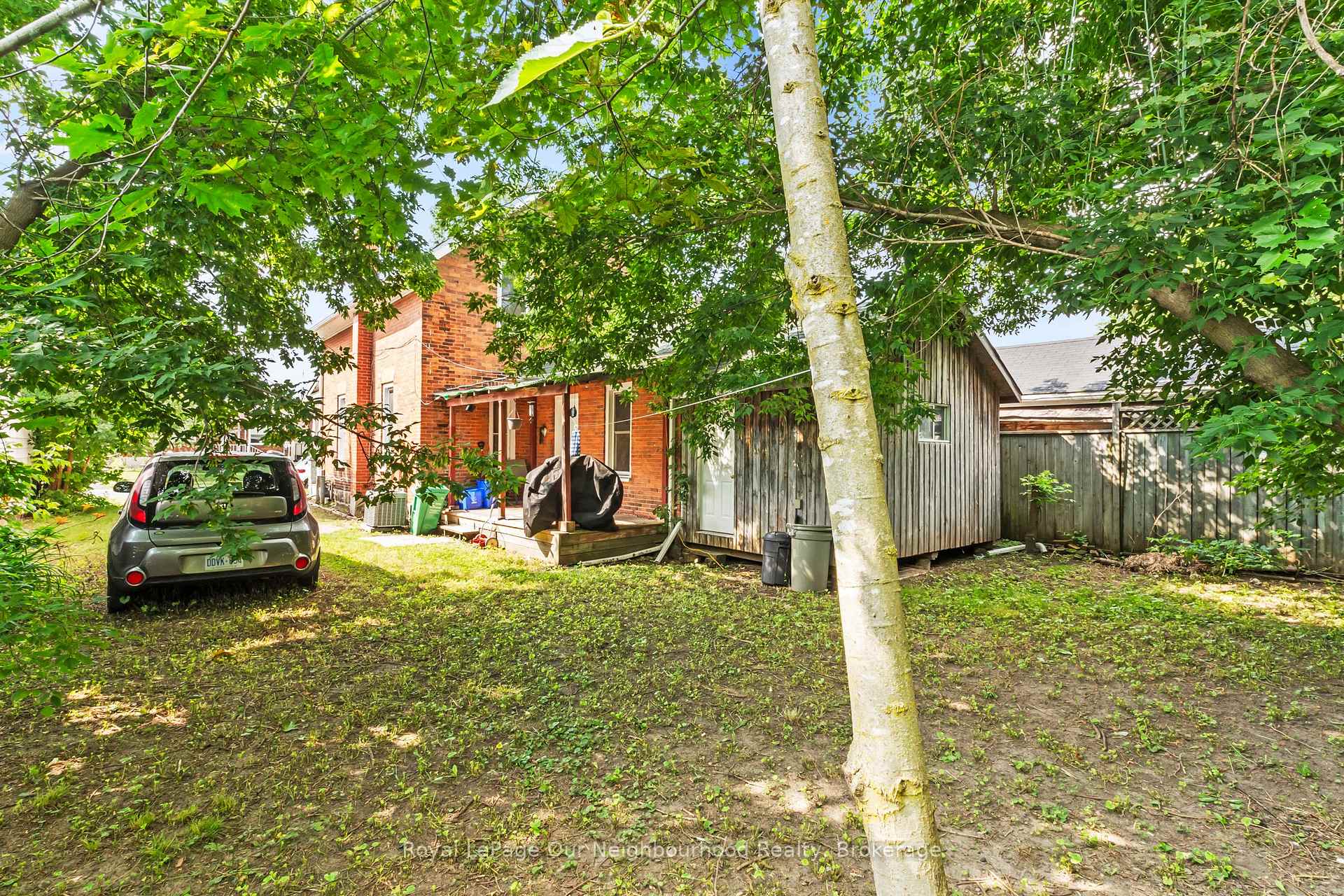 Photo 23 of 260 Westcott Street, Peterborough, Town Ward 3 — HOMEH