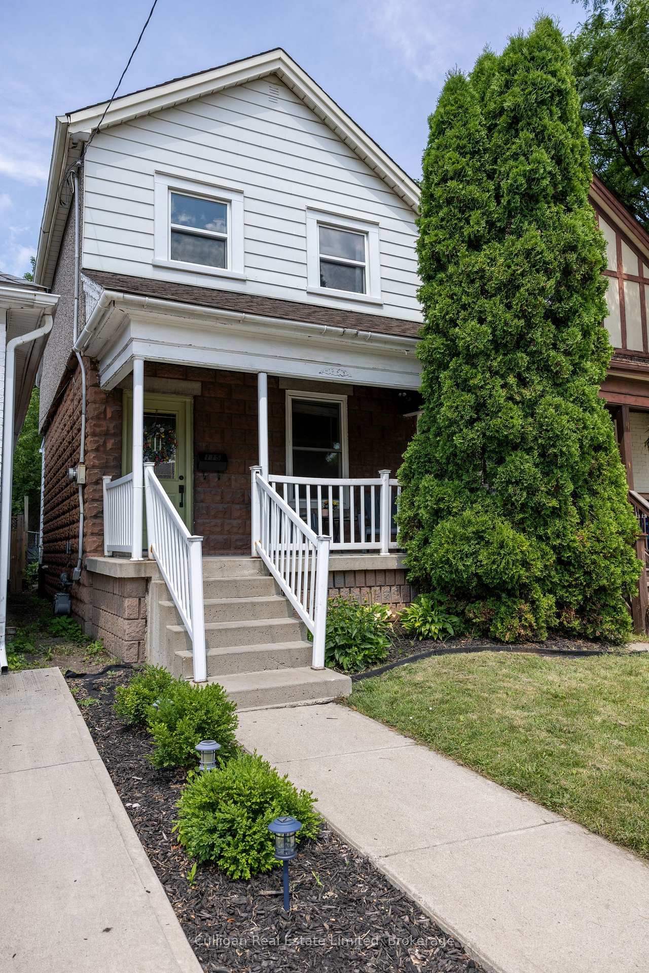 Photo 1 of 115 London Street N, Hamilton, Crown Point — HOMEH