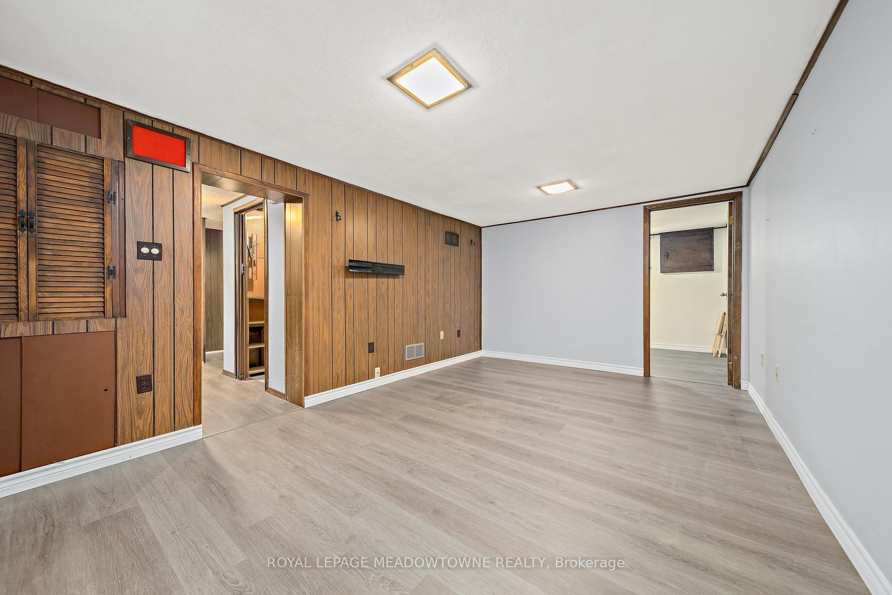 Photo 25 of 27 Hatfield Crescent, Etobicoke, Elms-Old Rexdale — HOMEH
