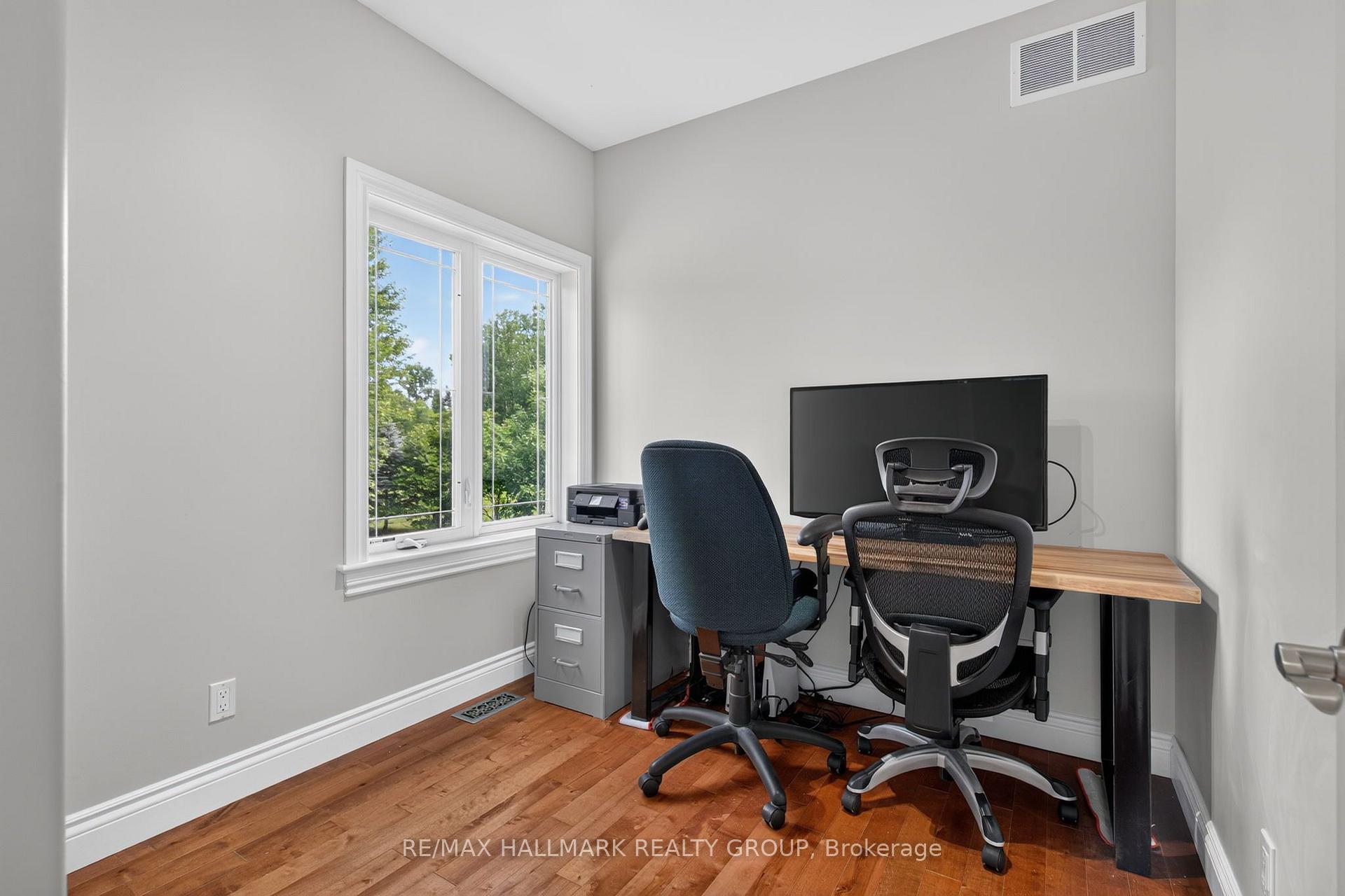 Photo 13 of 168 Wilbert Cox Drive, Ottawa, Huntley Ward (South East) — HOMEH