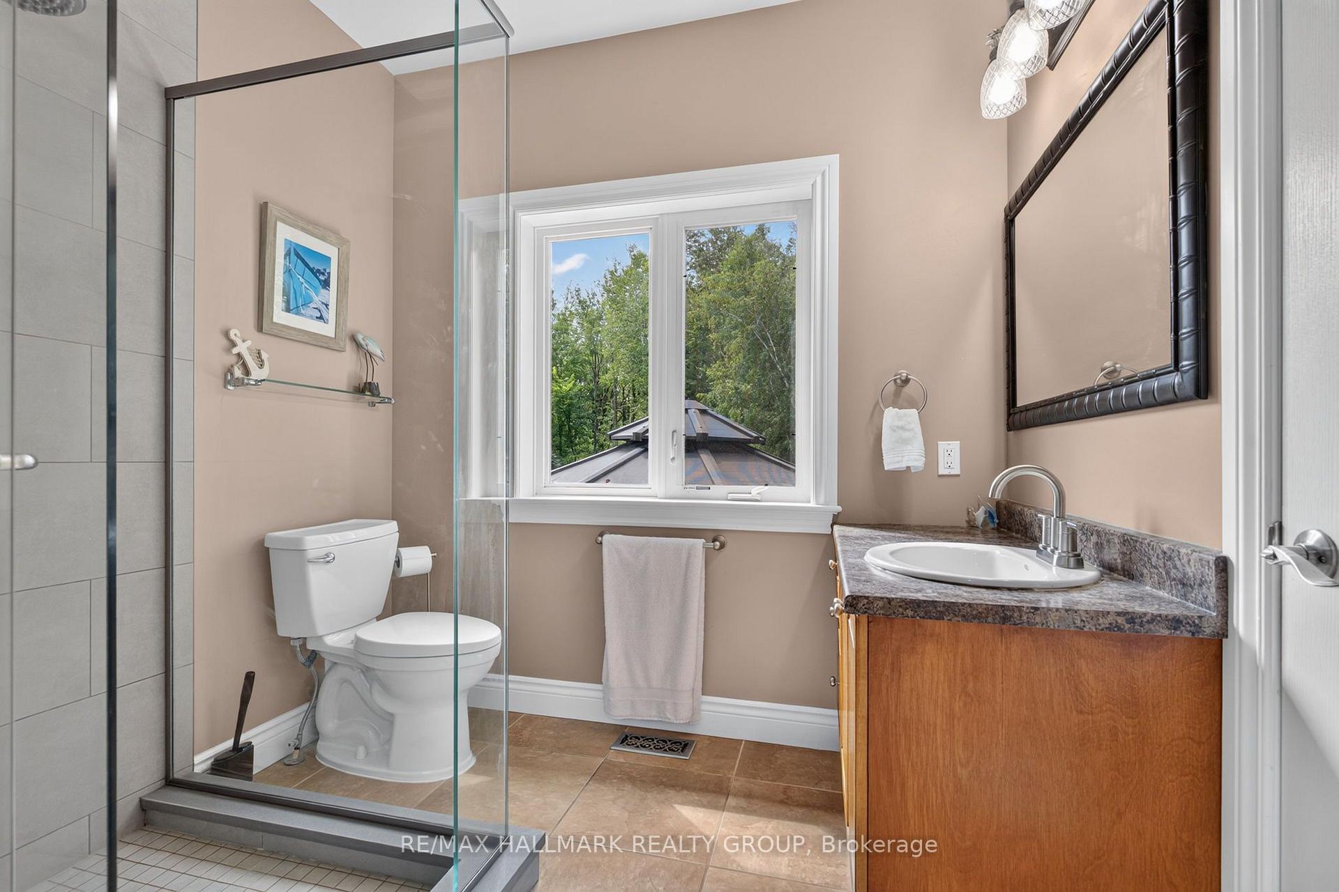 Photo 17 of 168 Wilbert Cox Drive, Ottawa, Huntley Ward (South East) — HOMEH