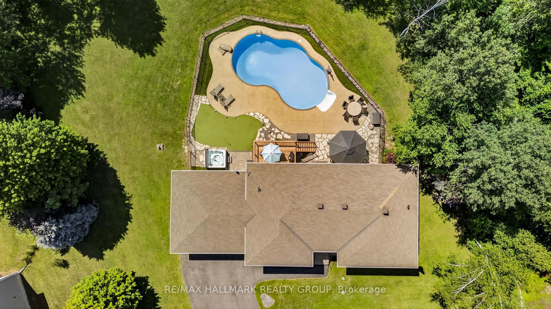 Photo 28 of 168 Wilbert Cox Drive, Ottawa, Huntley Ward (South East) — HOMEH