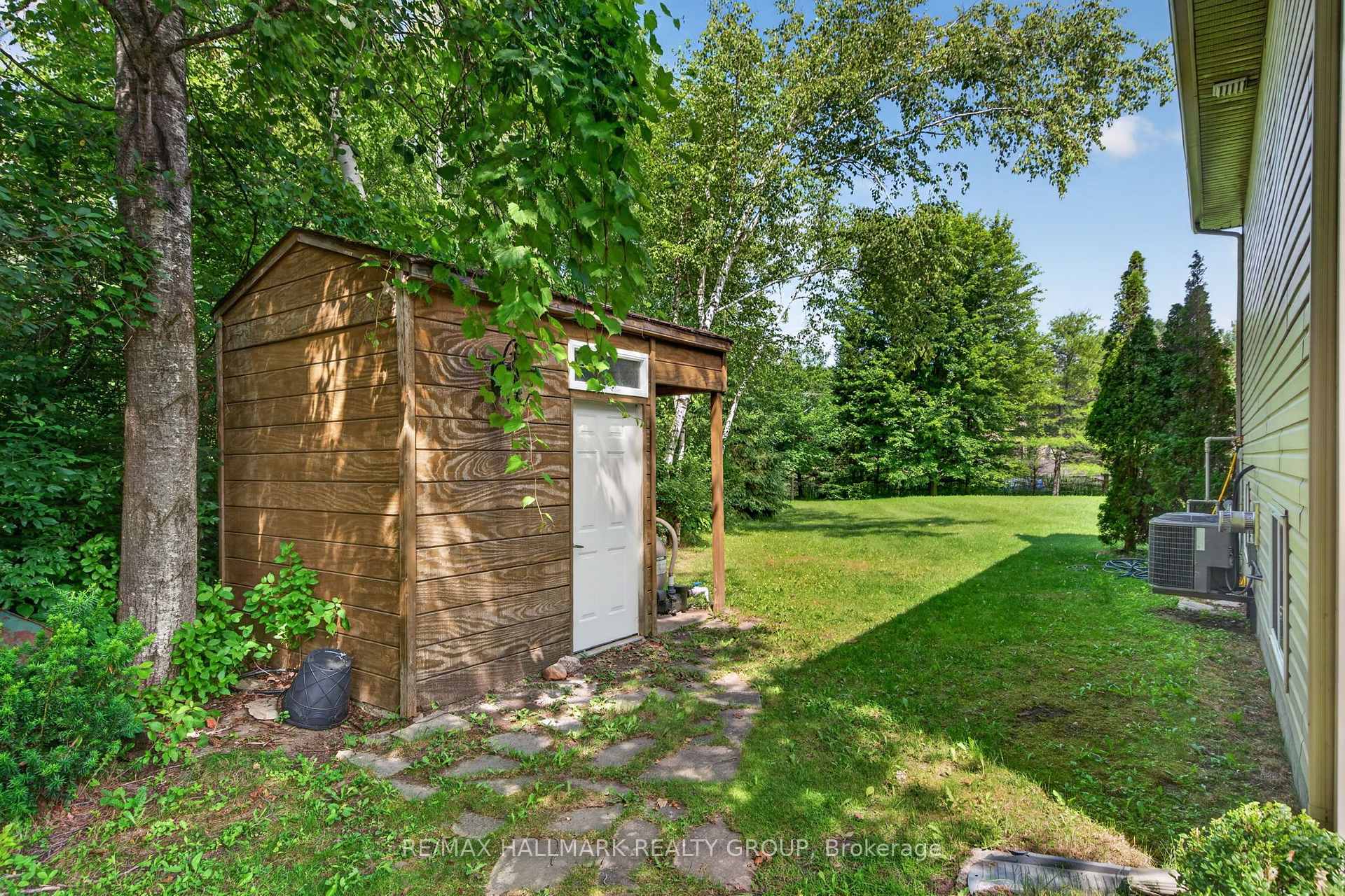 Photo 38 of 168 Wilbert Cox Drive, Ottawa, Huntley Ward (South East) — HOMEH