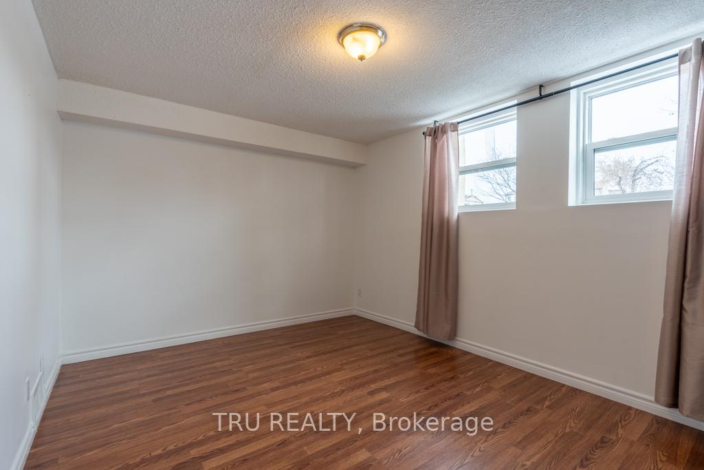 Photo 9 of 191 Castlefrank Road, Ottawa, Kanata - Glencairn/Hazeldean — HOMEH
