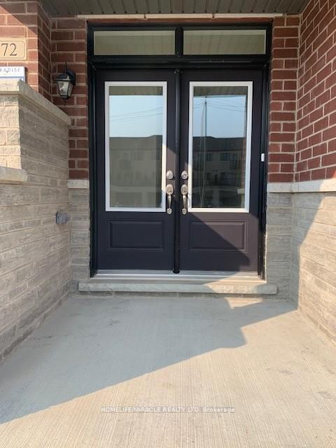 Photo 5 of 72 Coolhurst Avenue, Brampton, Northwest Brampton — HOMEH