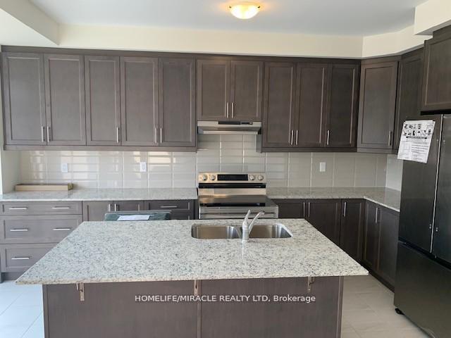 Photo 9 of 72 Coolhurst Avenue, Brampton, Northwest Brampton — HOMEH