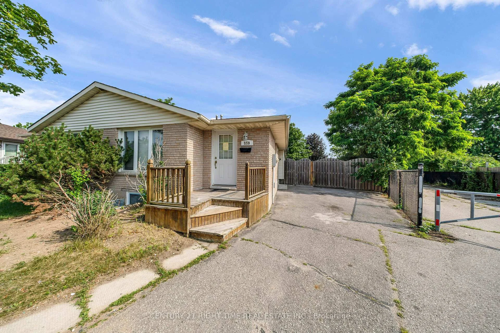 Photo 2 of 959 Langs Circle, Cambridge — HOMEH