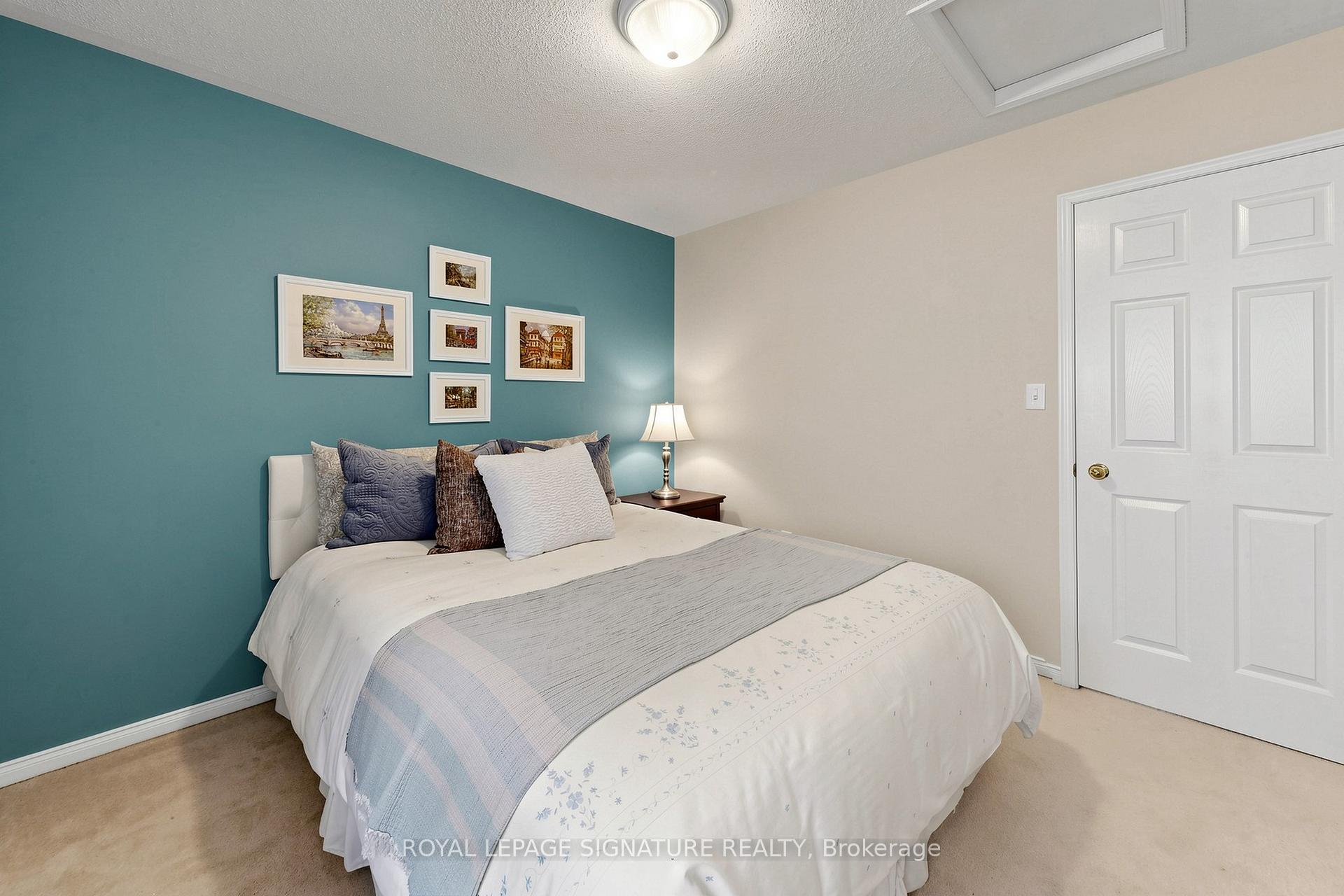 Photo 42 of 2339 Pilgrim Square, Oshawa, Windfields — HOMEH
