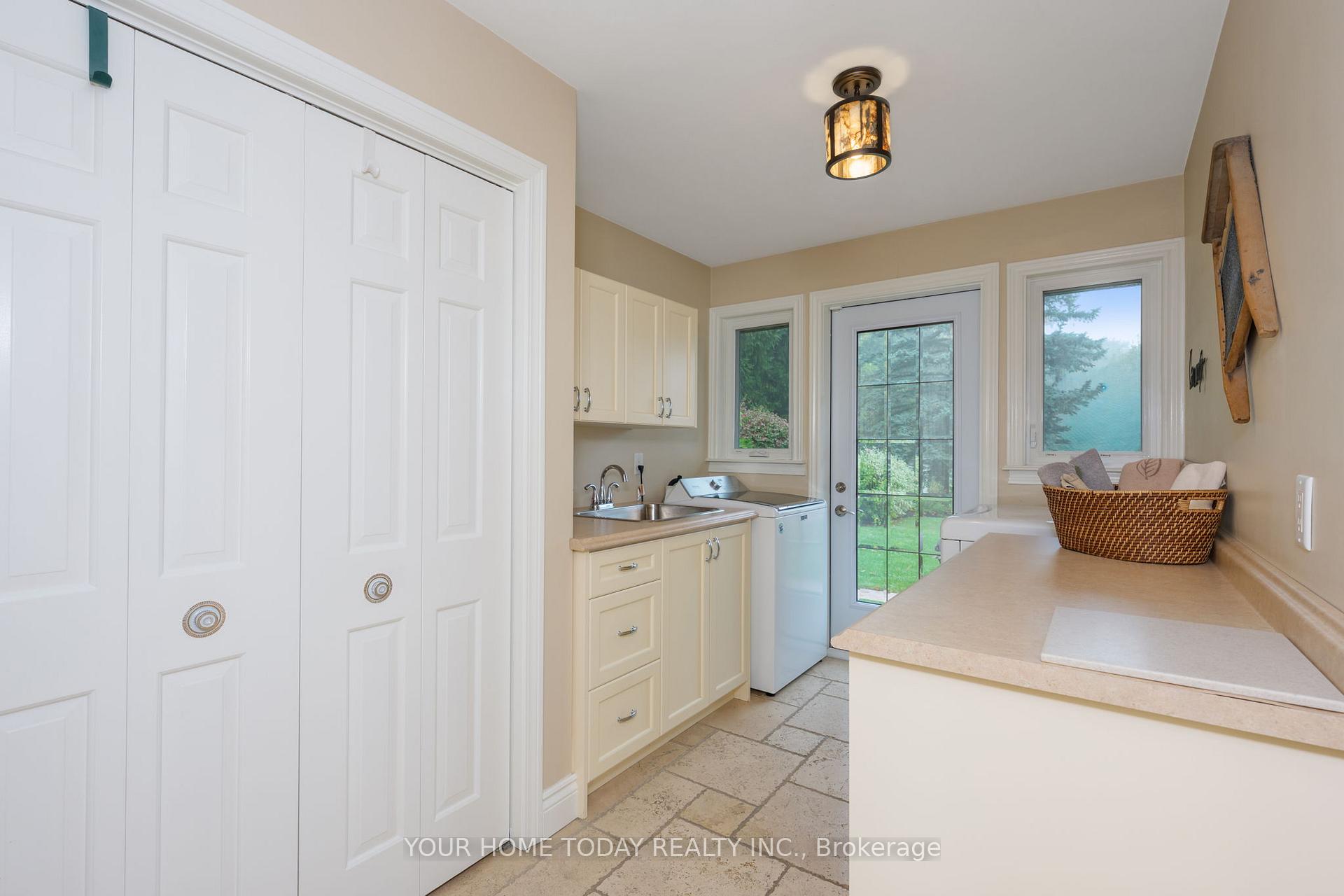 Photo 18 of 12609 Fifth Line, Halton Hills, Rural Halton Hills — HOMEH