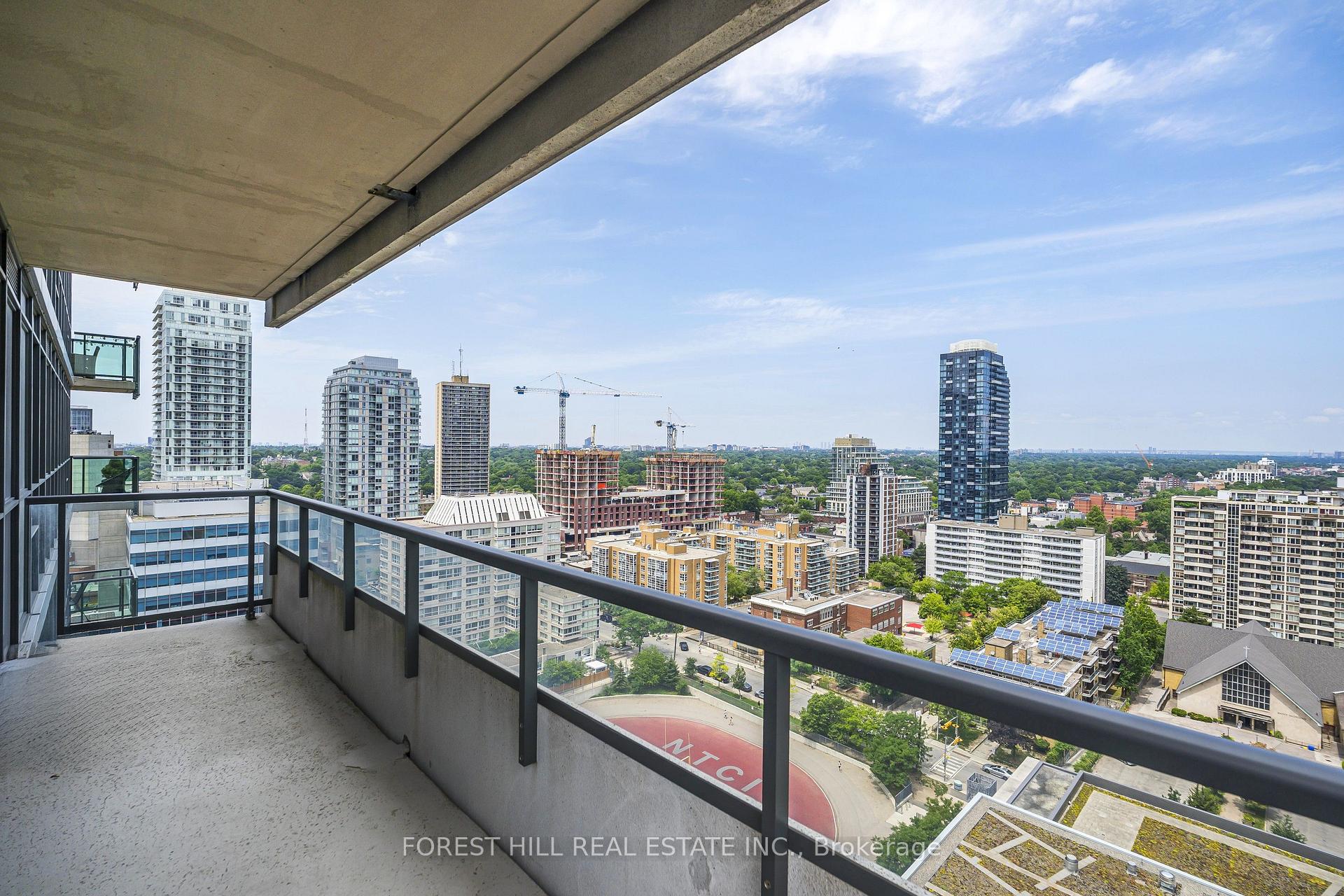 Photo 14 of Unit 1821, 70 Roehampton Avenue, Toronto, Mount Pleasant West — HOMEH