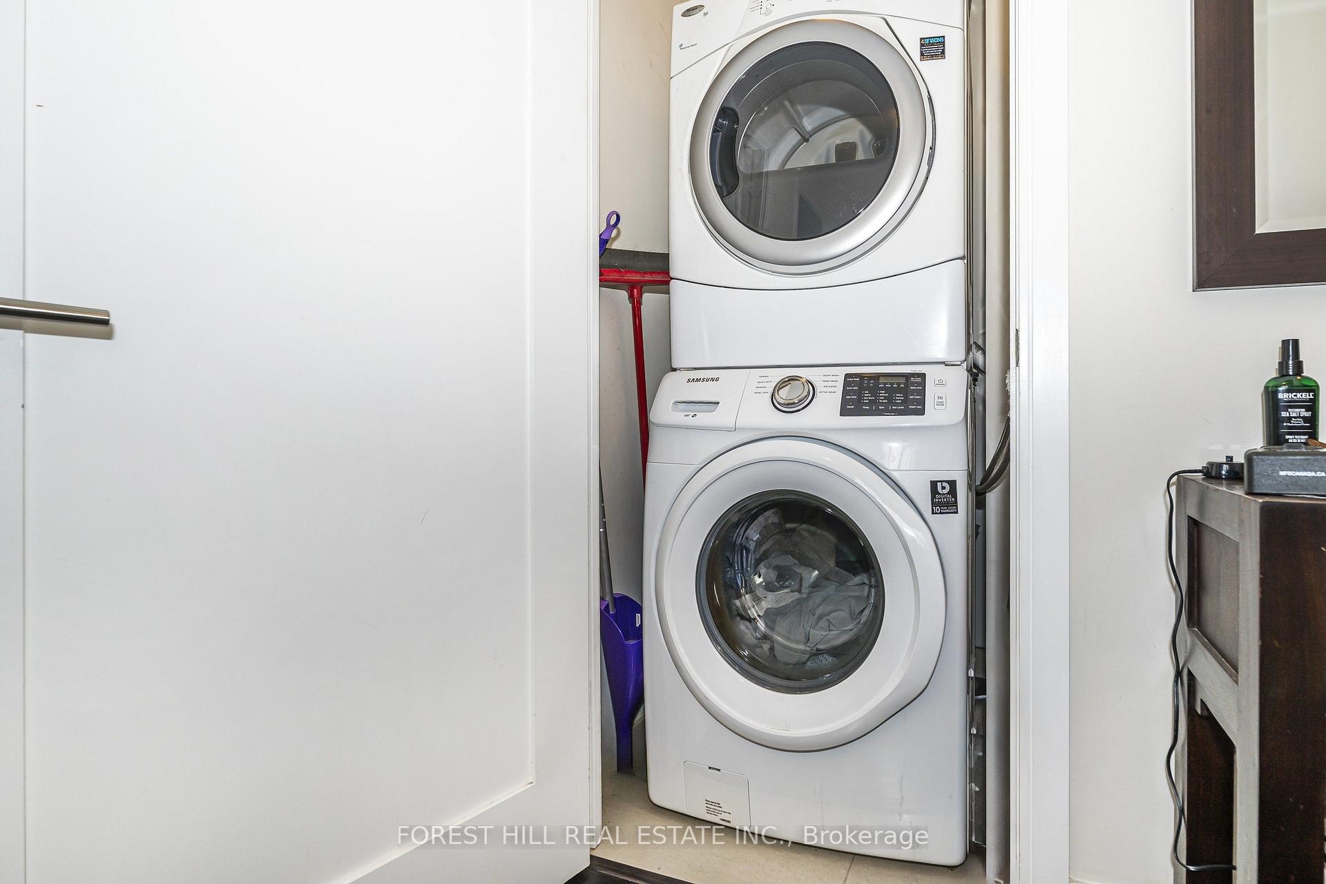 Photo 17 of Unit 1821, 70 Roehampton Avenue, Toronto, Mount Pleasant West — HOMEH
