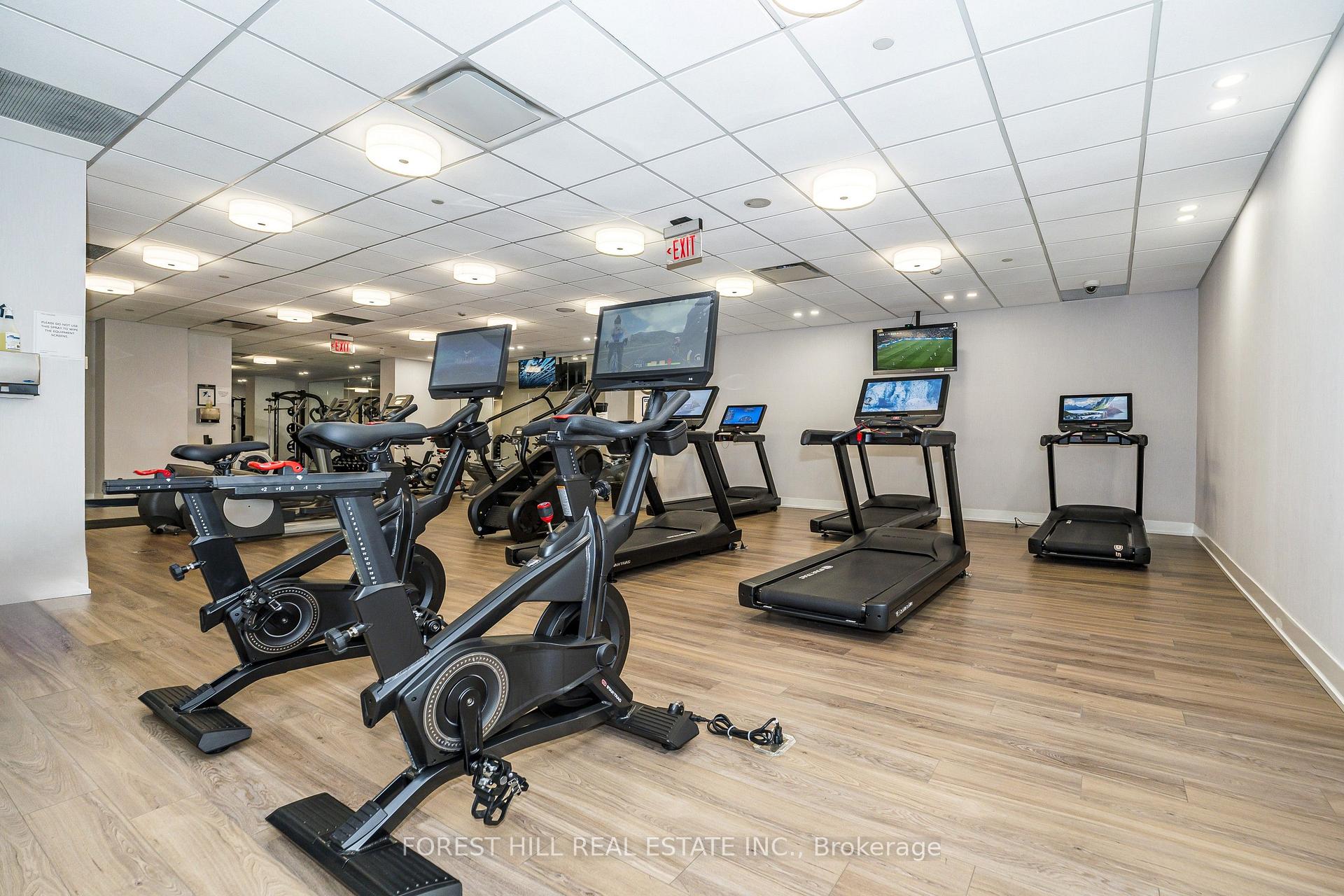 Photo 18 of Unit 1821, 70 Roehampton Avenue, Toronto, Mount Pleasant West — HOMEH