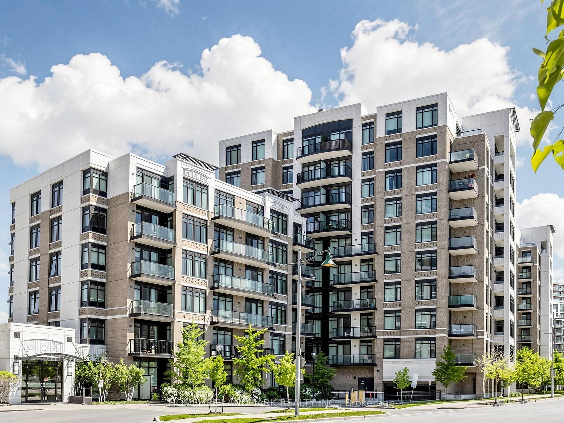 Front of Unit 513, 131 Upper Duke Crescent