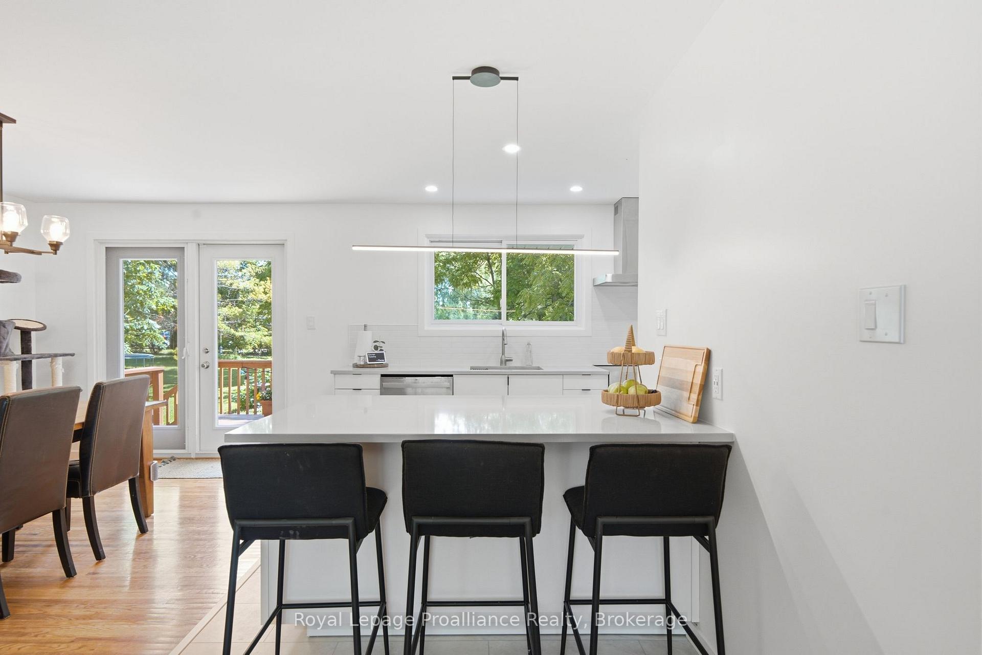 Photo 12 of 41 Walter Avenue, Quinte West, Murray Ward — HOMEH