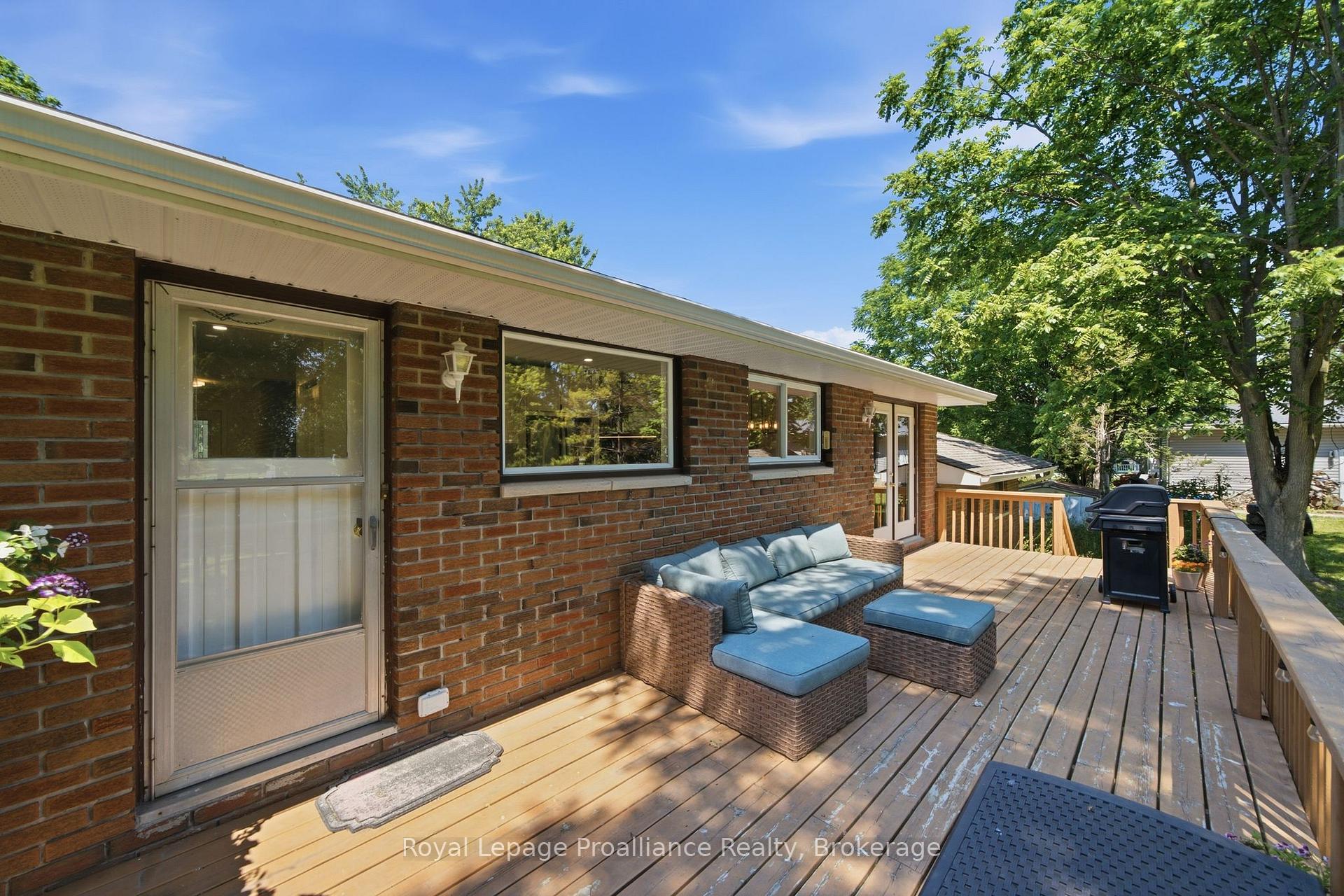 Photo 36 of 41 Walter Avenue, Quinte West, Murray Ward — HOMEH