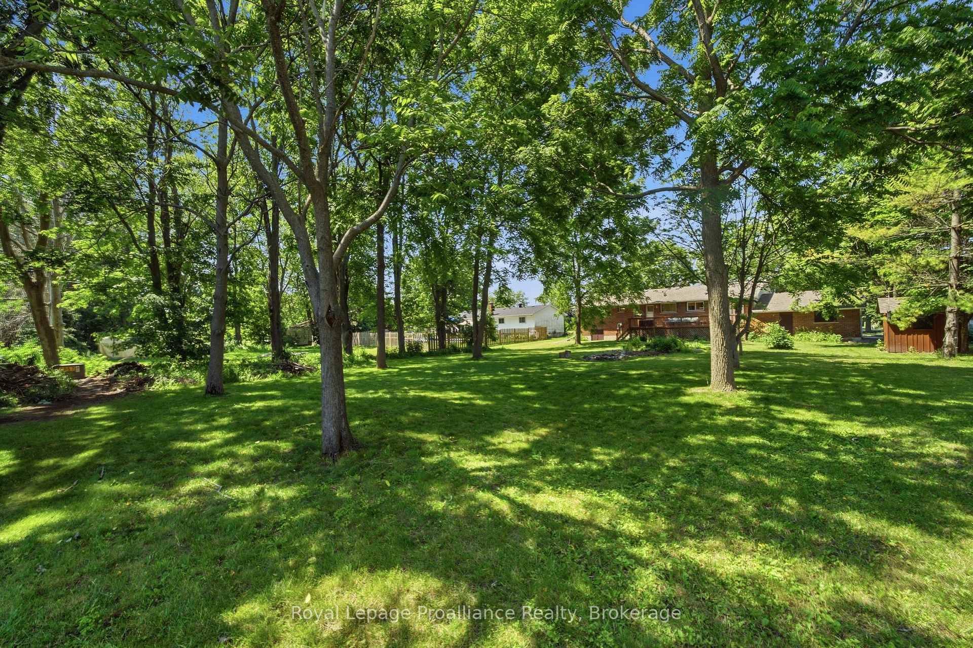 Photo 46 of 41 Walter Avenue, Quinte West, Murray Ward — HOMEH