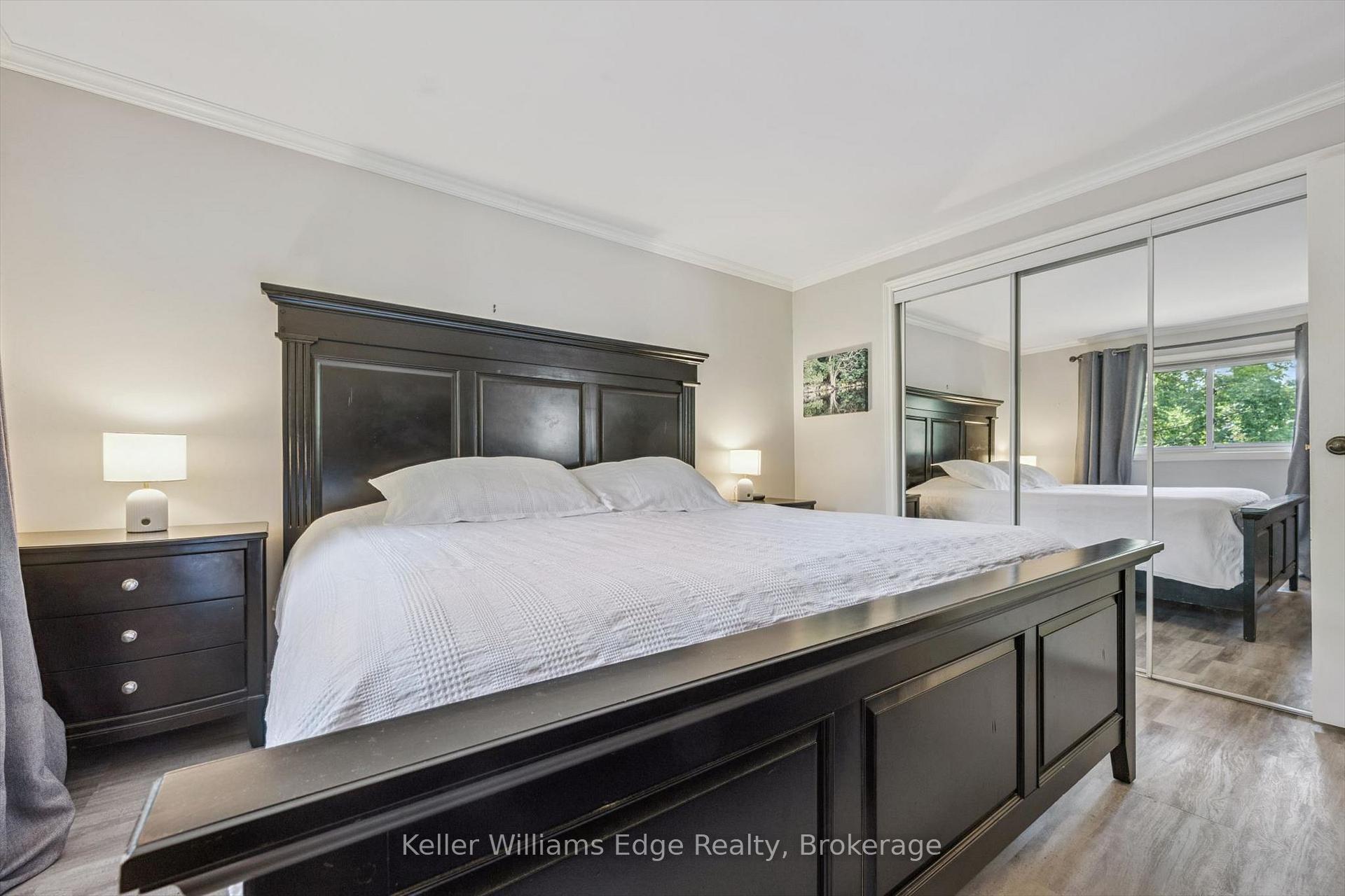 Photo 17 of 475 Vanguard Crescent, Oakville, West — HOMEH