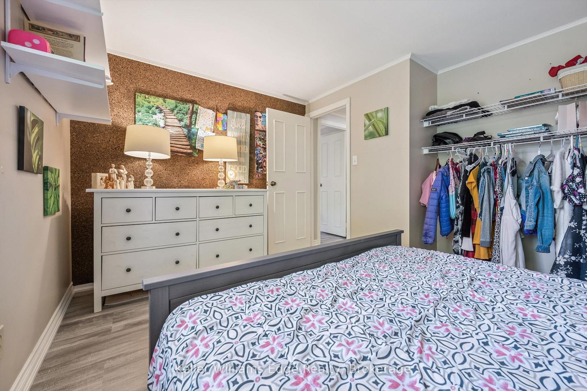 Photo 19 of 475 Vanguard Crescent, Oakville, West — HOMEH