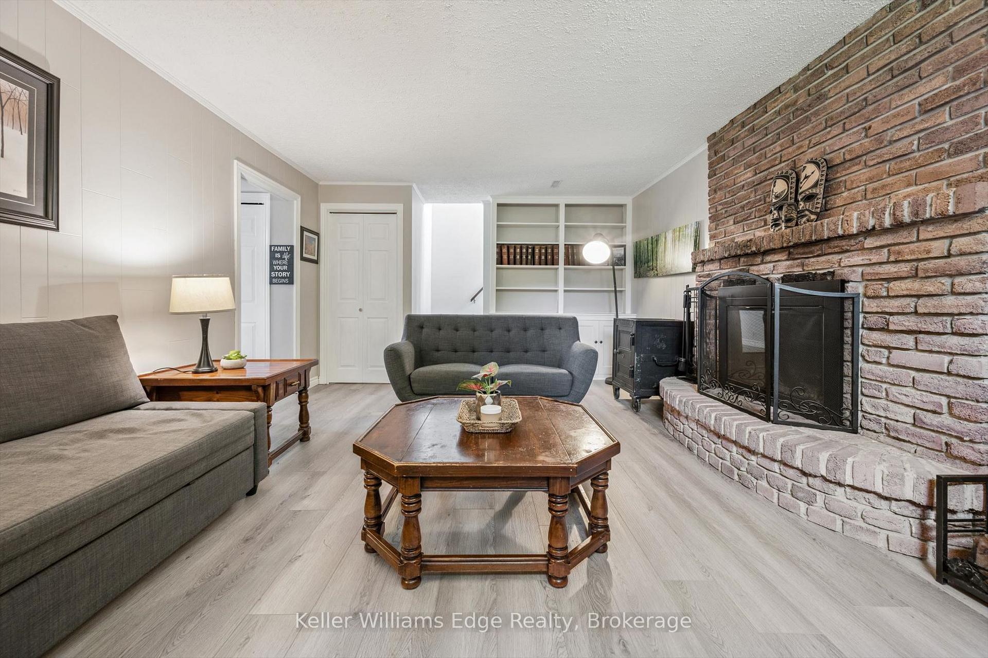 Photo 25 of 475 Vanguard Crescent, Oakville, West — HOMEH