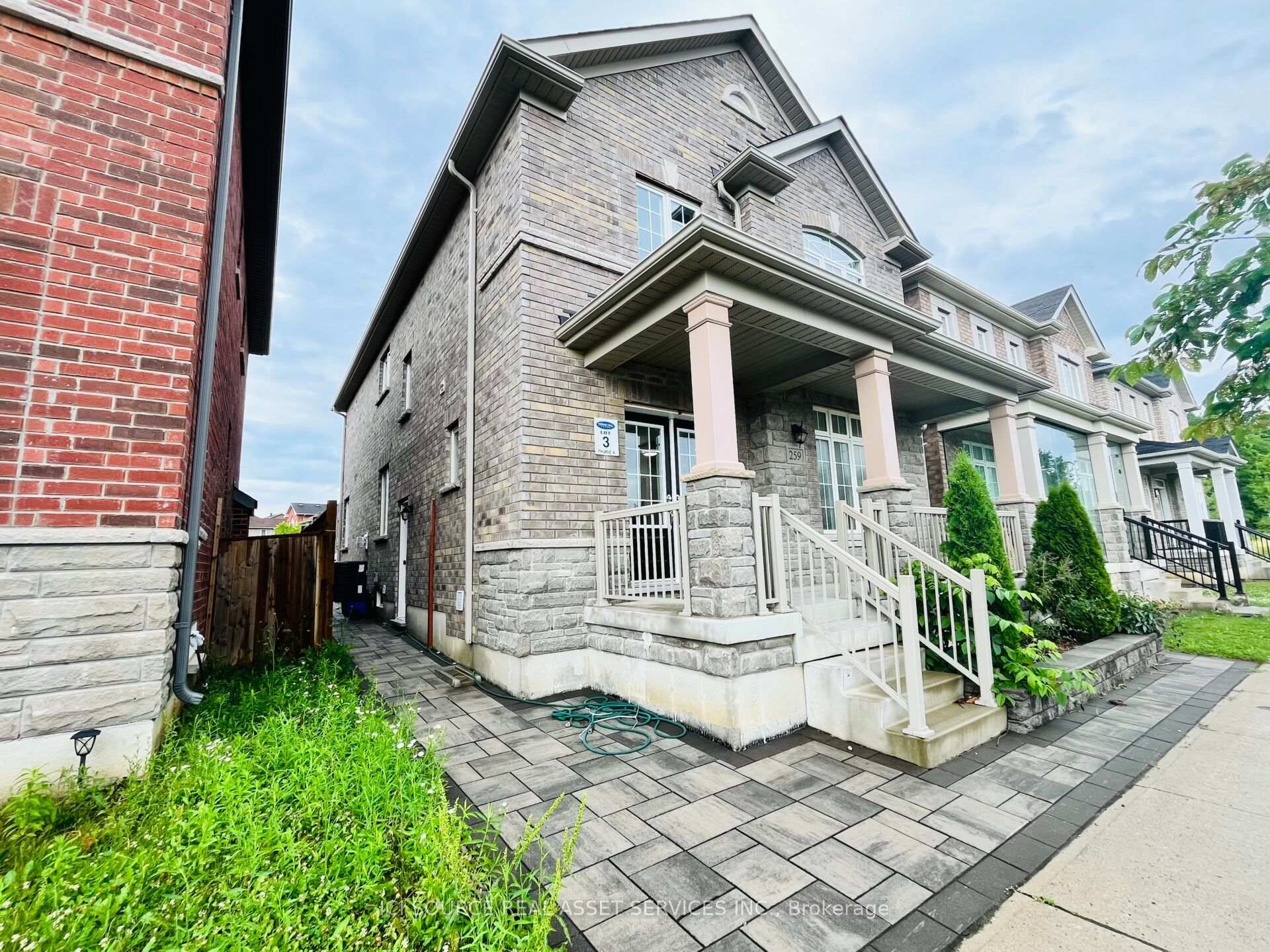 Photo 3 of 259 William Forster Road, Markham, Cornell — HOMEH