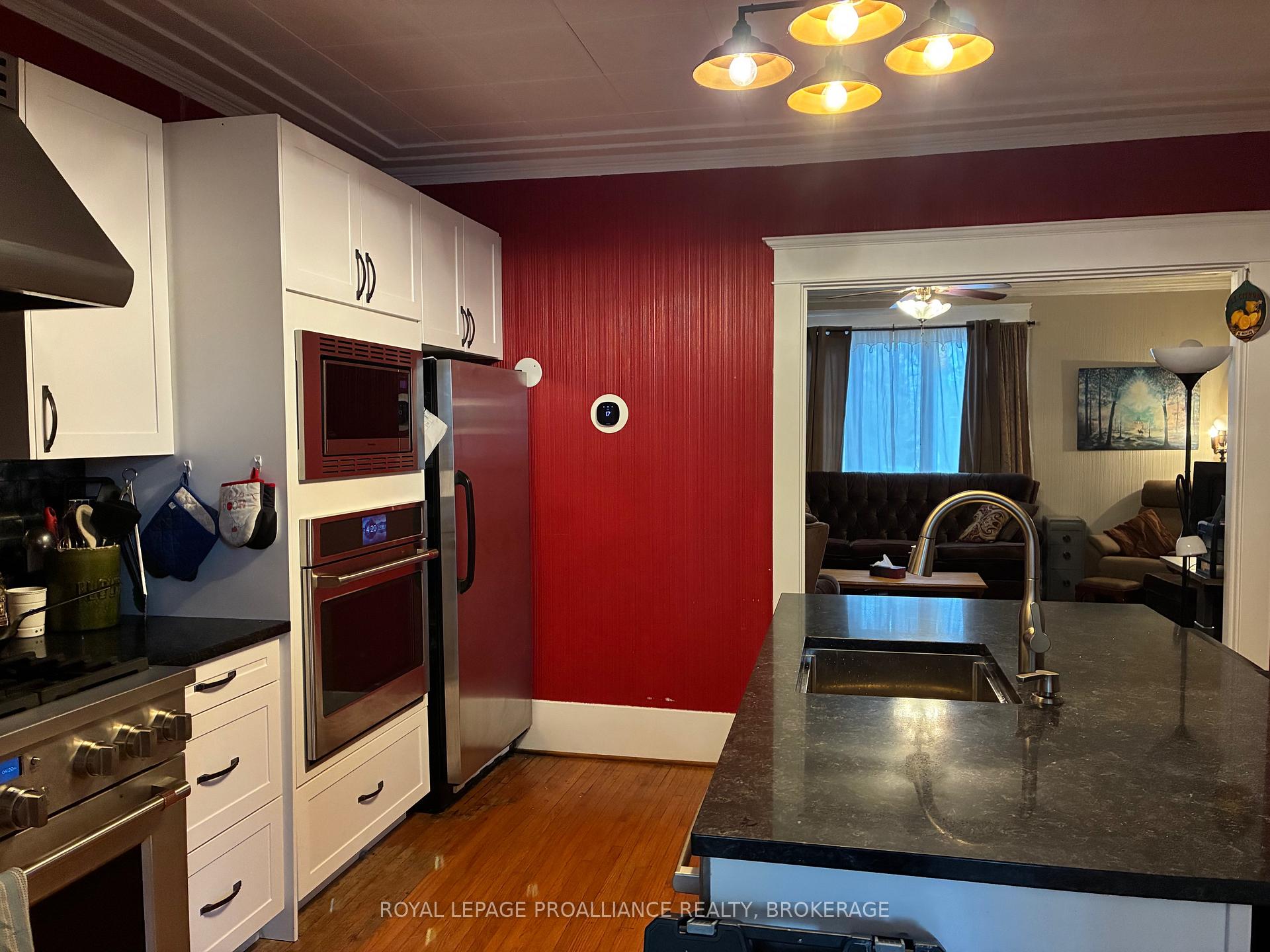 Photo 5 of 255 First Street, Gananoque, Gananoque — HOMEH