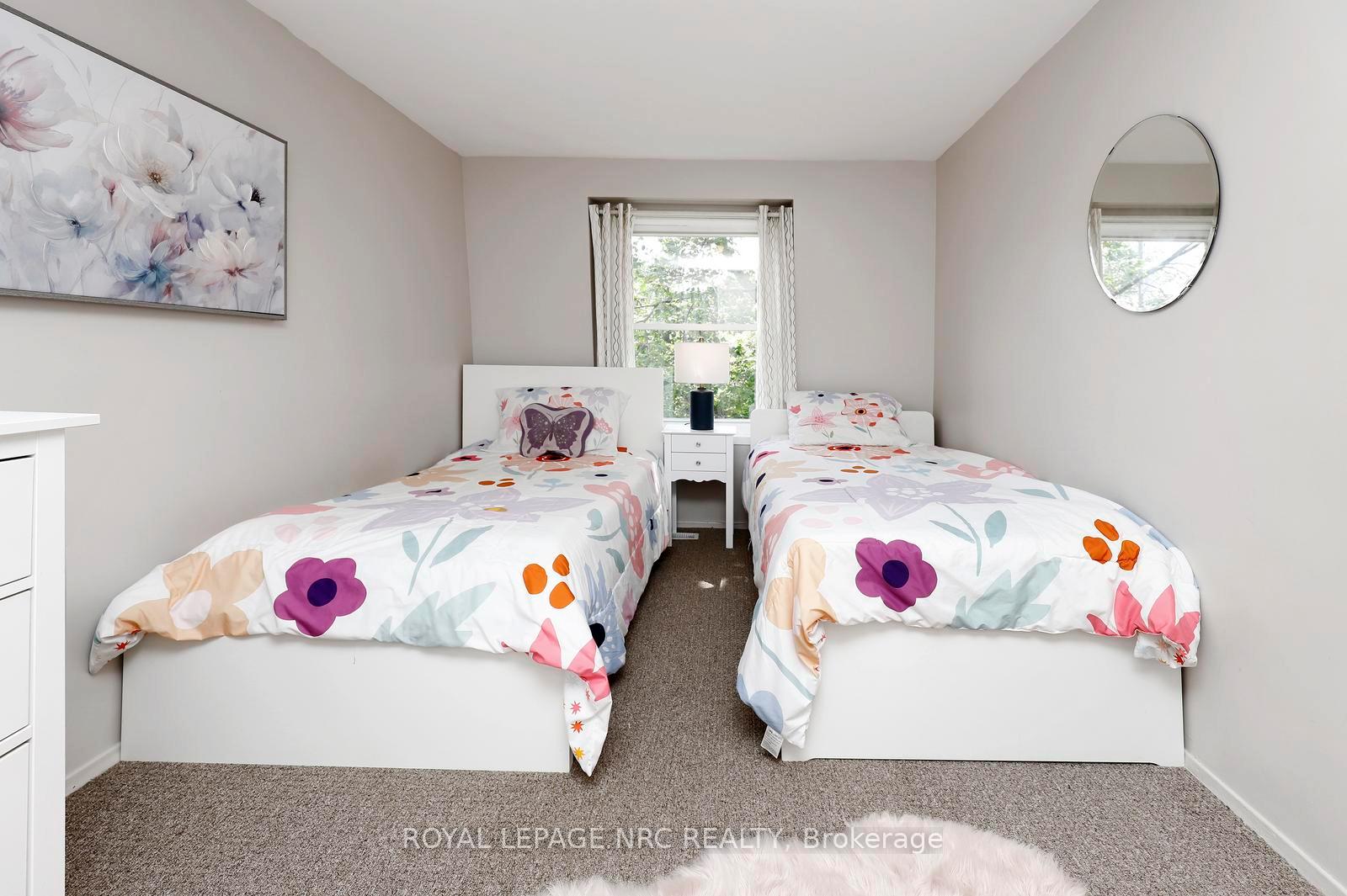 Photo 22 of Unit 6, 211 Lake Avenue N, Hamilton, Riverdale — HOMEH