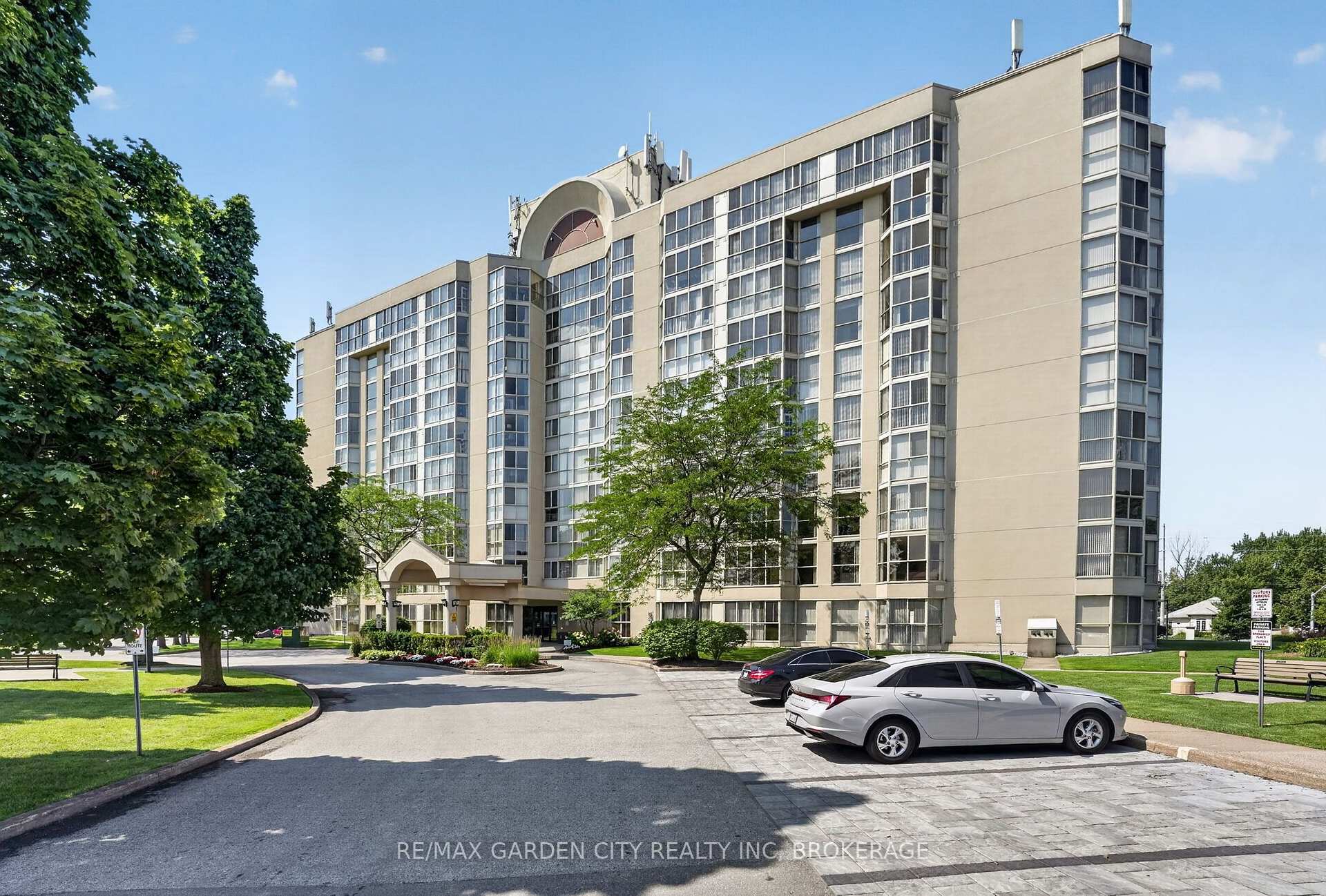 Photo of Unit 704, 162 Martindale Road