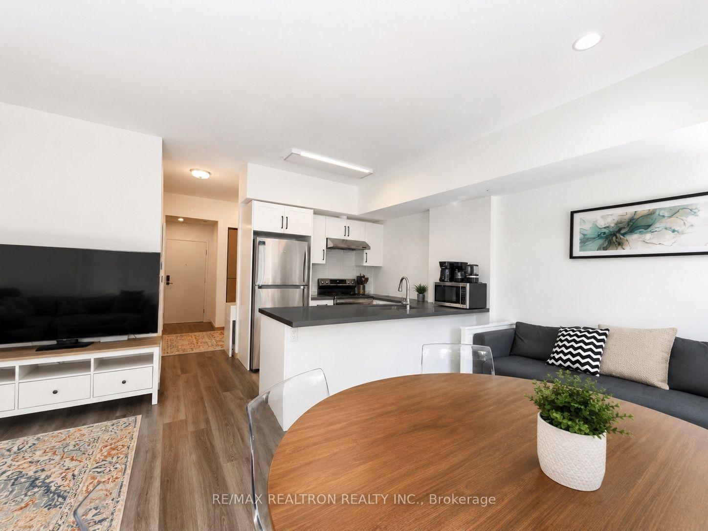 Photo 13 of Unit C311, 60 Morecambe Gate, Scarborough, L'Amoreaux — HOMEH