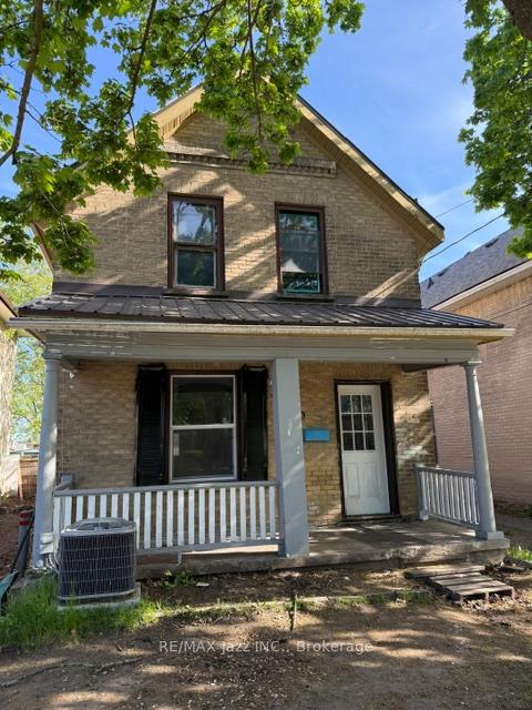 Photo 3 of 629 Brown Street, Peterborough, Otonabee Ward 1 — HOMEH