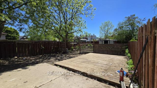 Photo 17 of 629 Brown Street, Peterborough, Otonabee Ward 1 — HOMEH