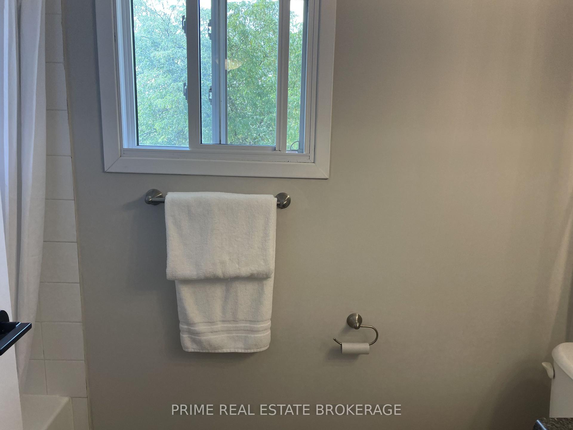 Photo 14 of Unit 44, 355 Sandringham Crescent, London, South R — HOMEH