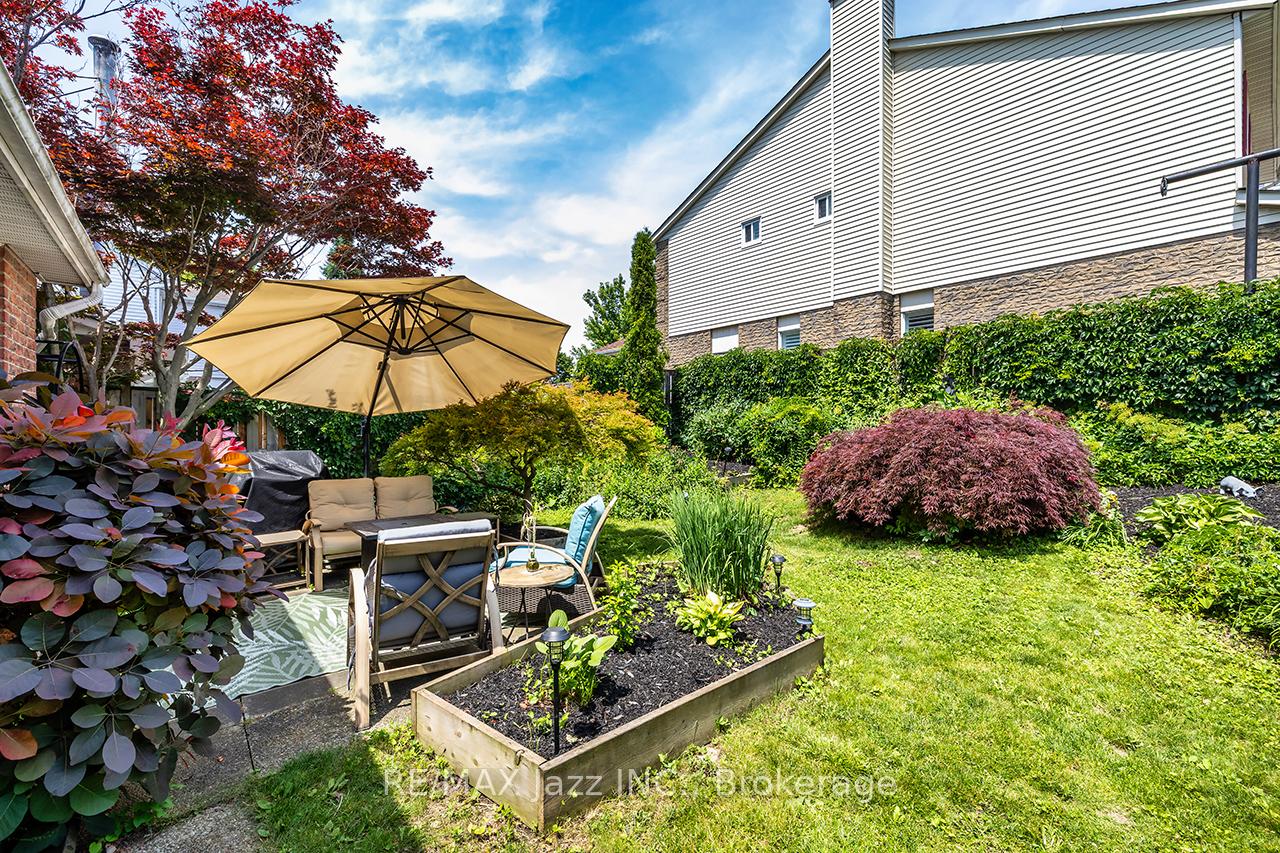 Photo 36 of 759 Cobblers Court, Pickering, Amberlea — HOMEH
