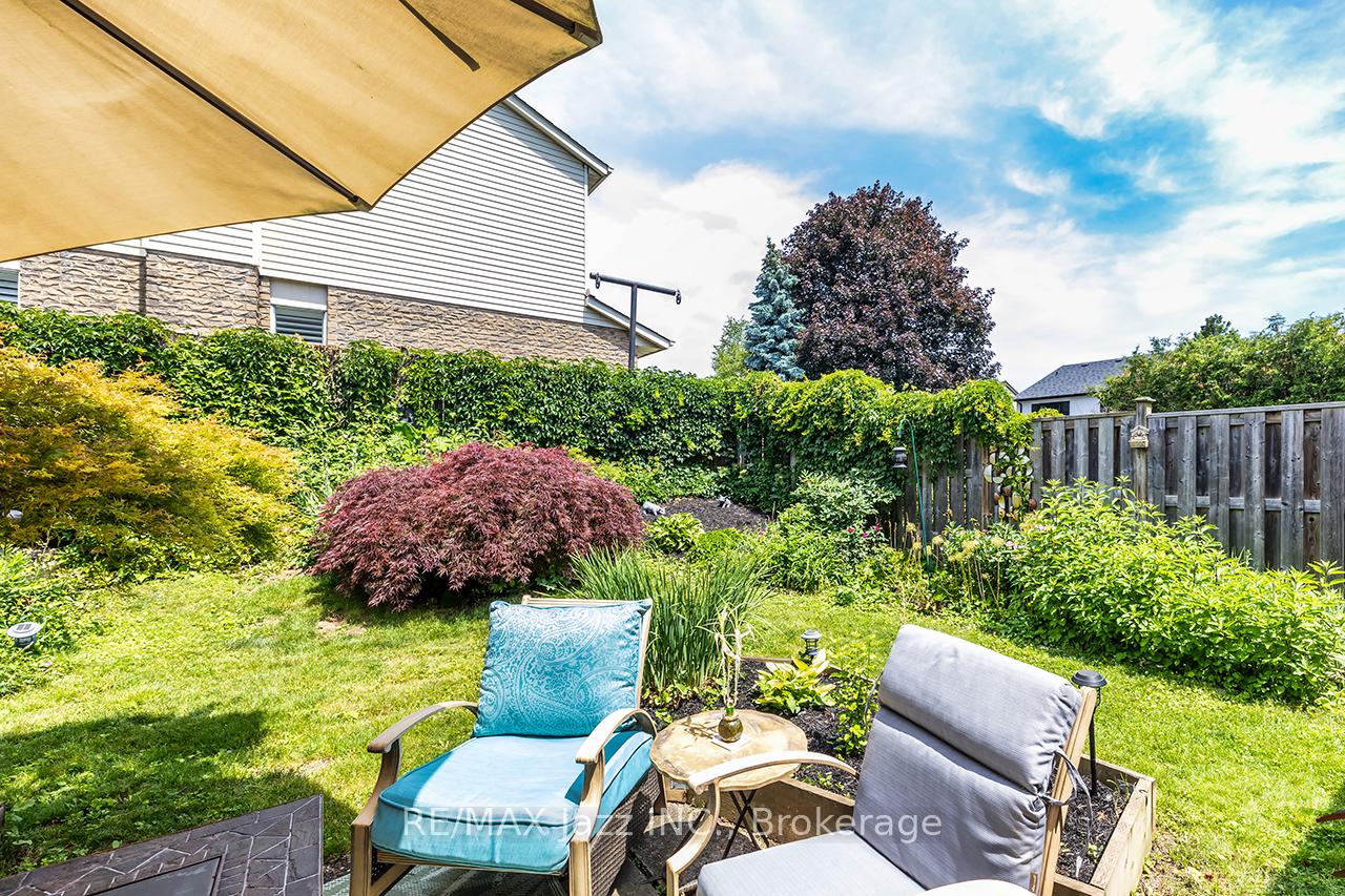 Photo 37 of 759 Cobblers Court, Pickering, Amberlea — HOMEH