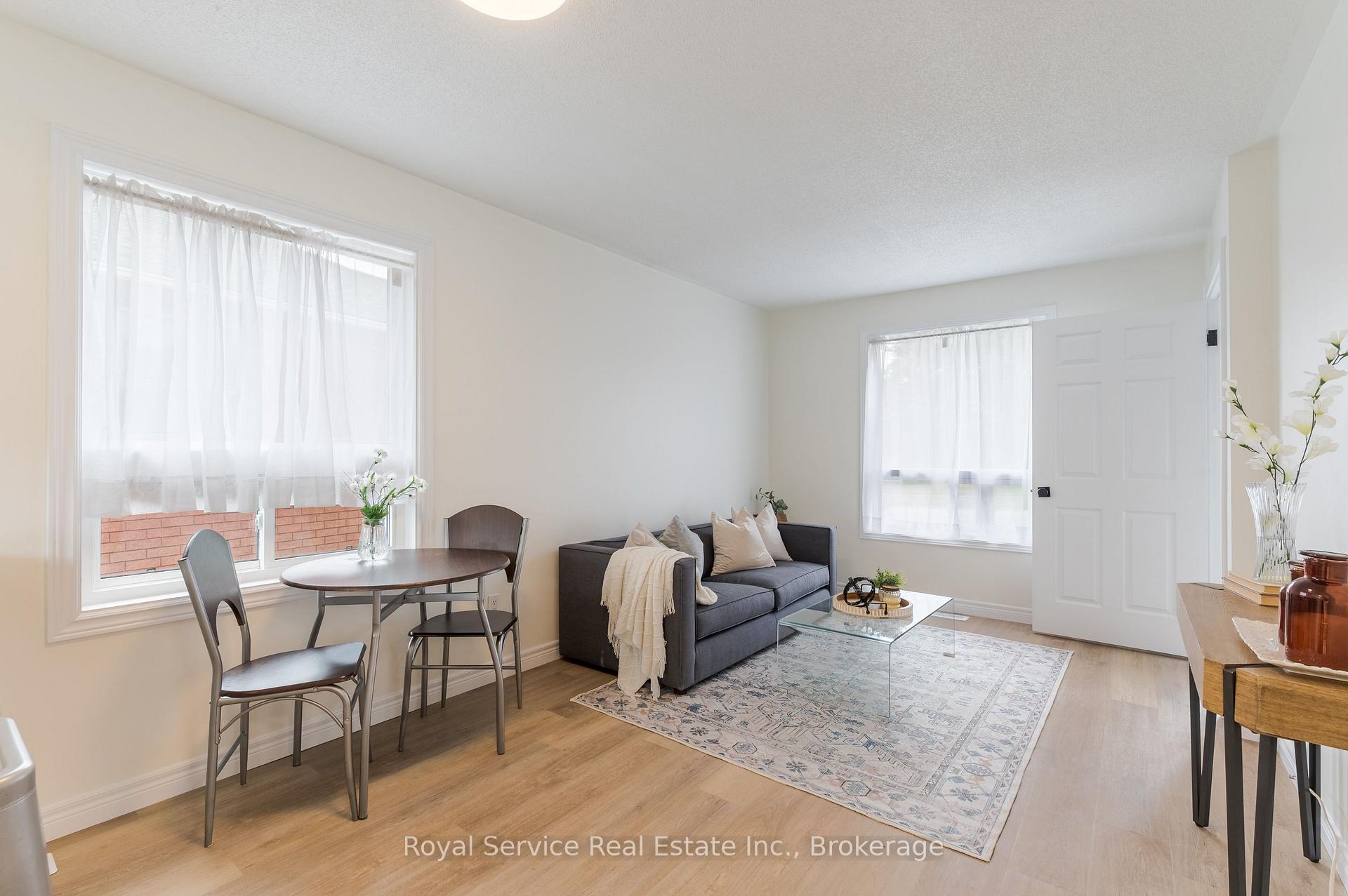 Photo 22 of 228 Towerhill Road, Peterborough, Northcrest Ward 5 — HOMEH