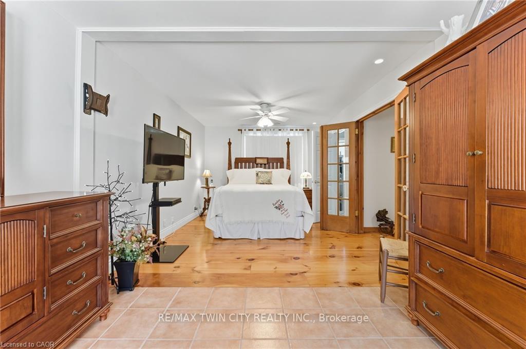 Photo 11 of 394 Bishopsgate Road, Brant, Paris — HOMEH