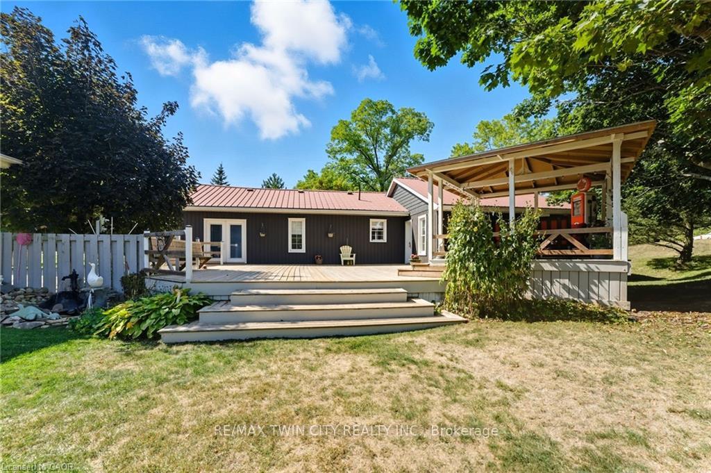 Photo 22 of 394 Bishopsgate Road, Brant, Paris — HOMEH
