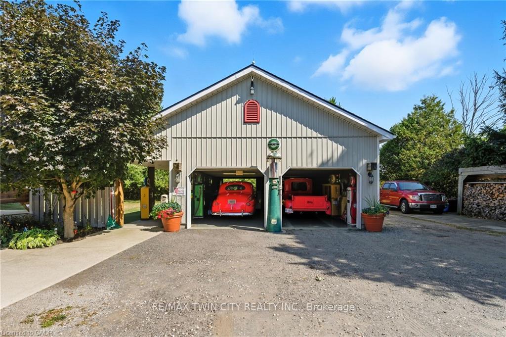 Photo 27 of 394 Bishopsgate Road, Brant, Paris — HOMEH