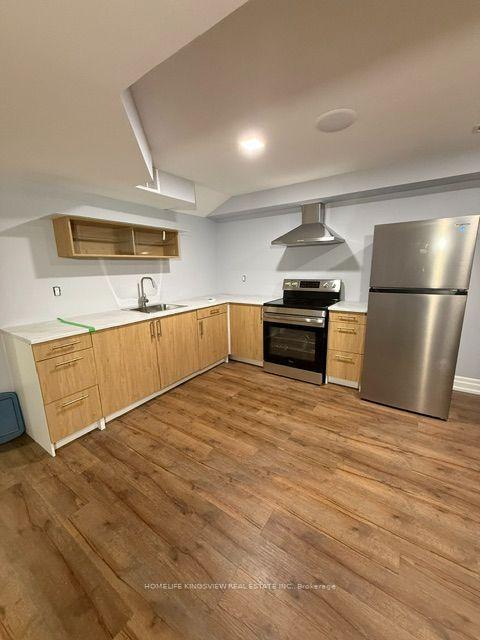 Photo 5 of Unit Basement, 204 Lormel Gate, Vaughan, Vellore Village — HOMEH