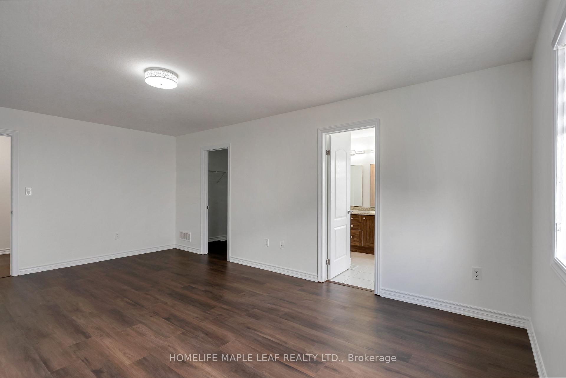 Photo 38 of 2751 Oriole Drive, London, South U — HOMEH