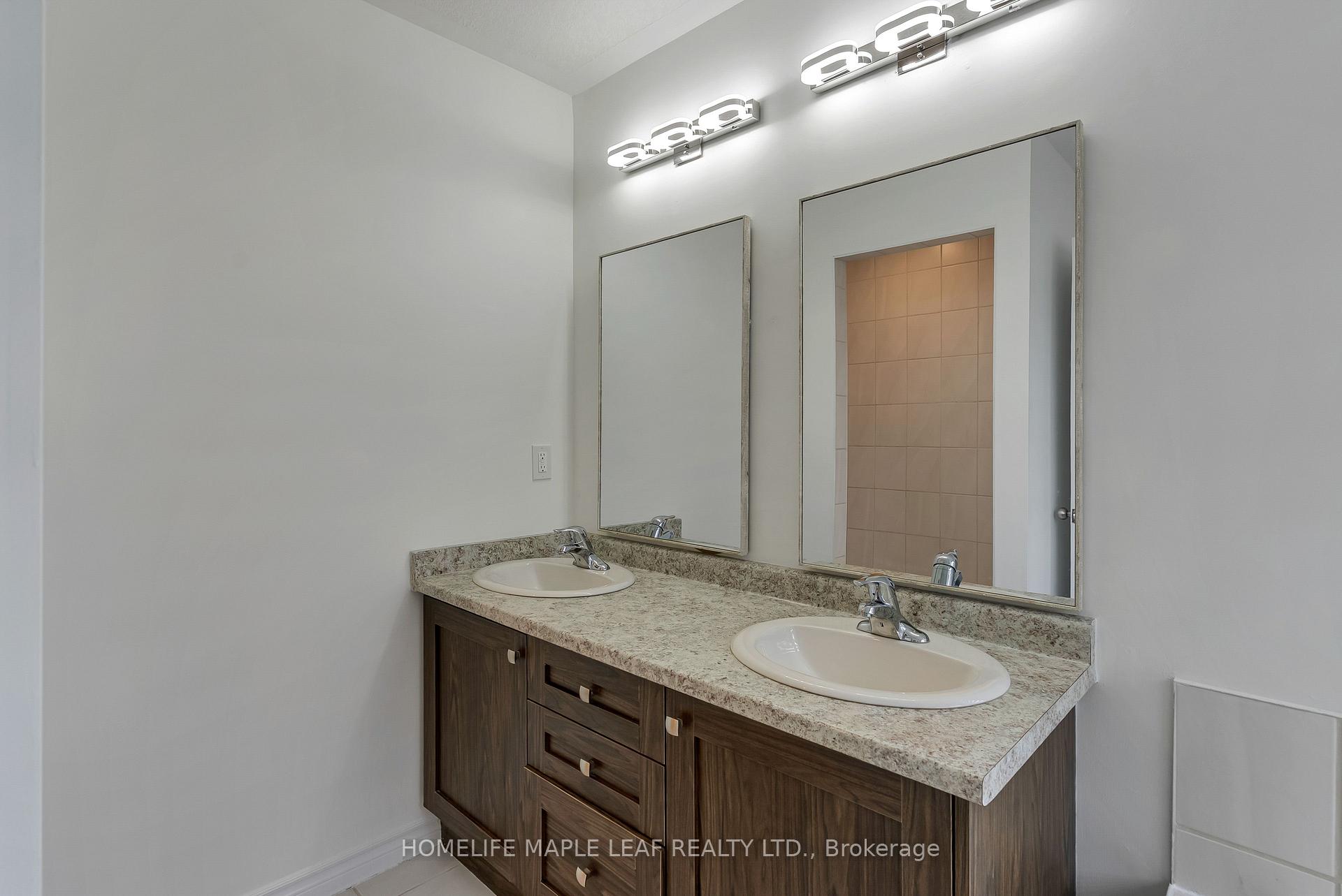 Photo 40 of 2751 Oriole Drive, London, South U — HOMEH