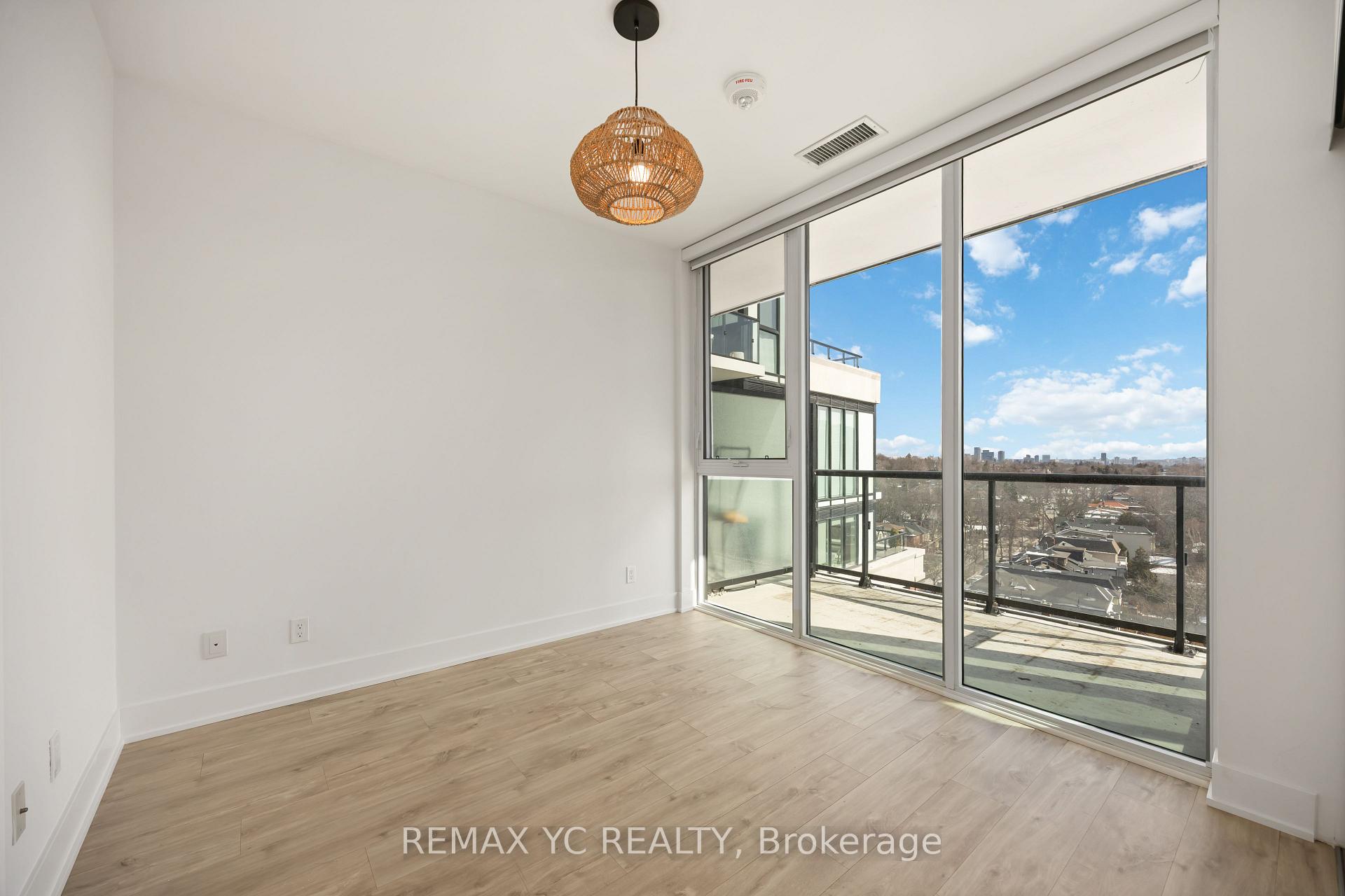 Photo 13 of Unit 801, 1 Belsize Drive, Toronto, Mount Pleasant West — HOMEH