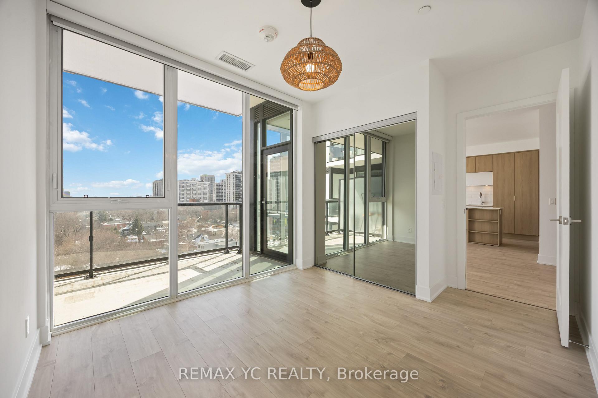Photo 14 of Unit 801, 1 Belsize Drive, Toronto, Mount Pleasant West — HOMEH